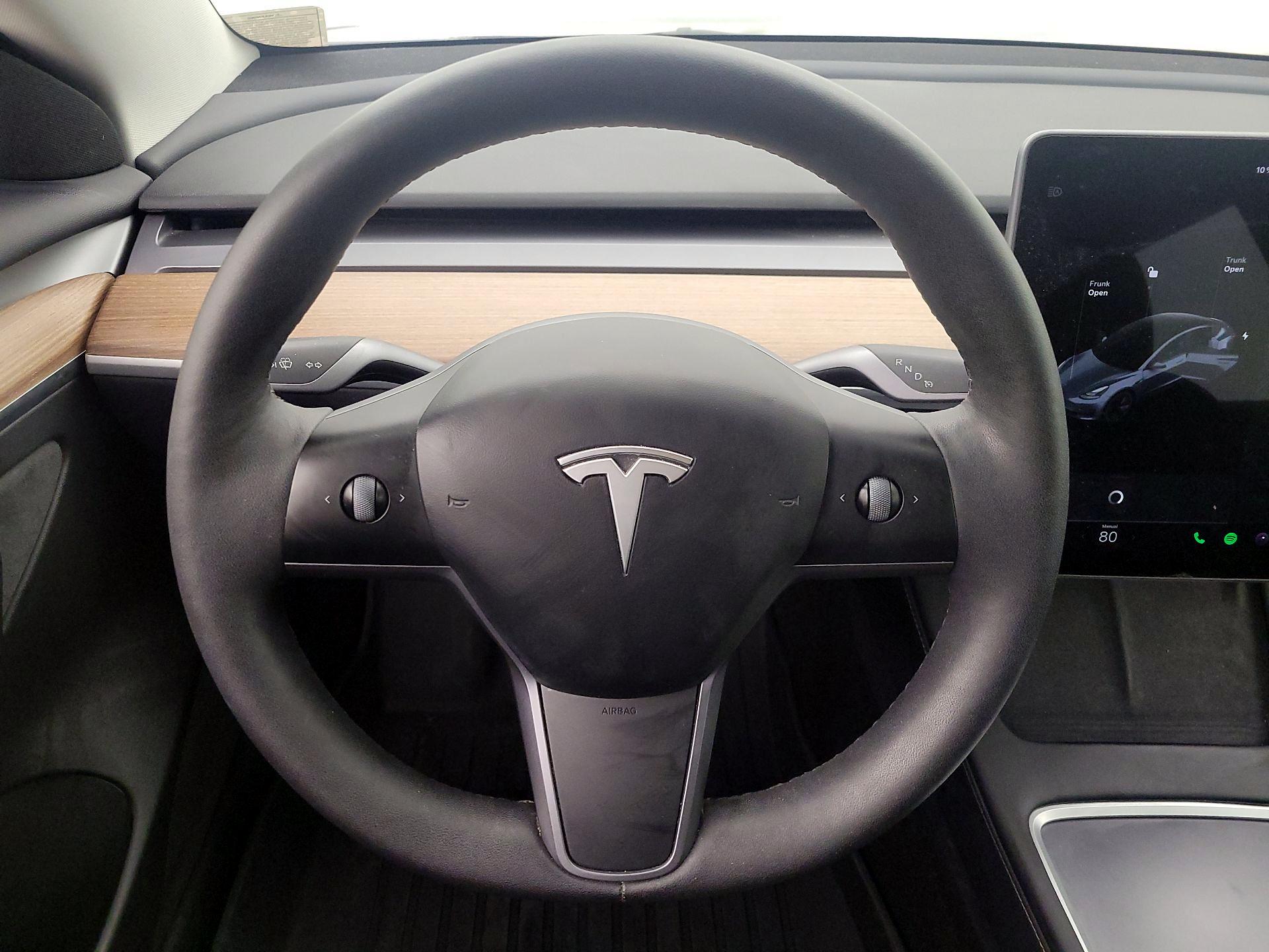 Thumbnail: 2023 Tesla Model 3 - 10