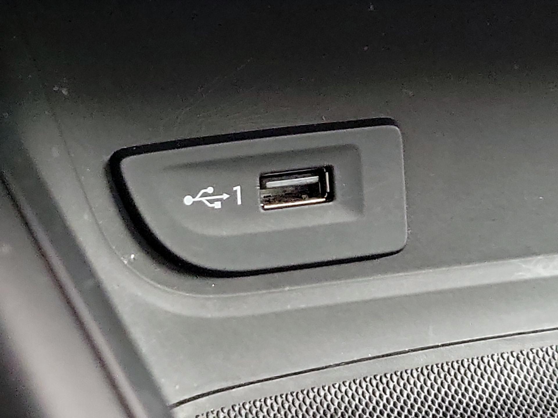 Thumbnail: 2017 Audi A3 - 18