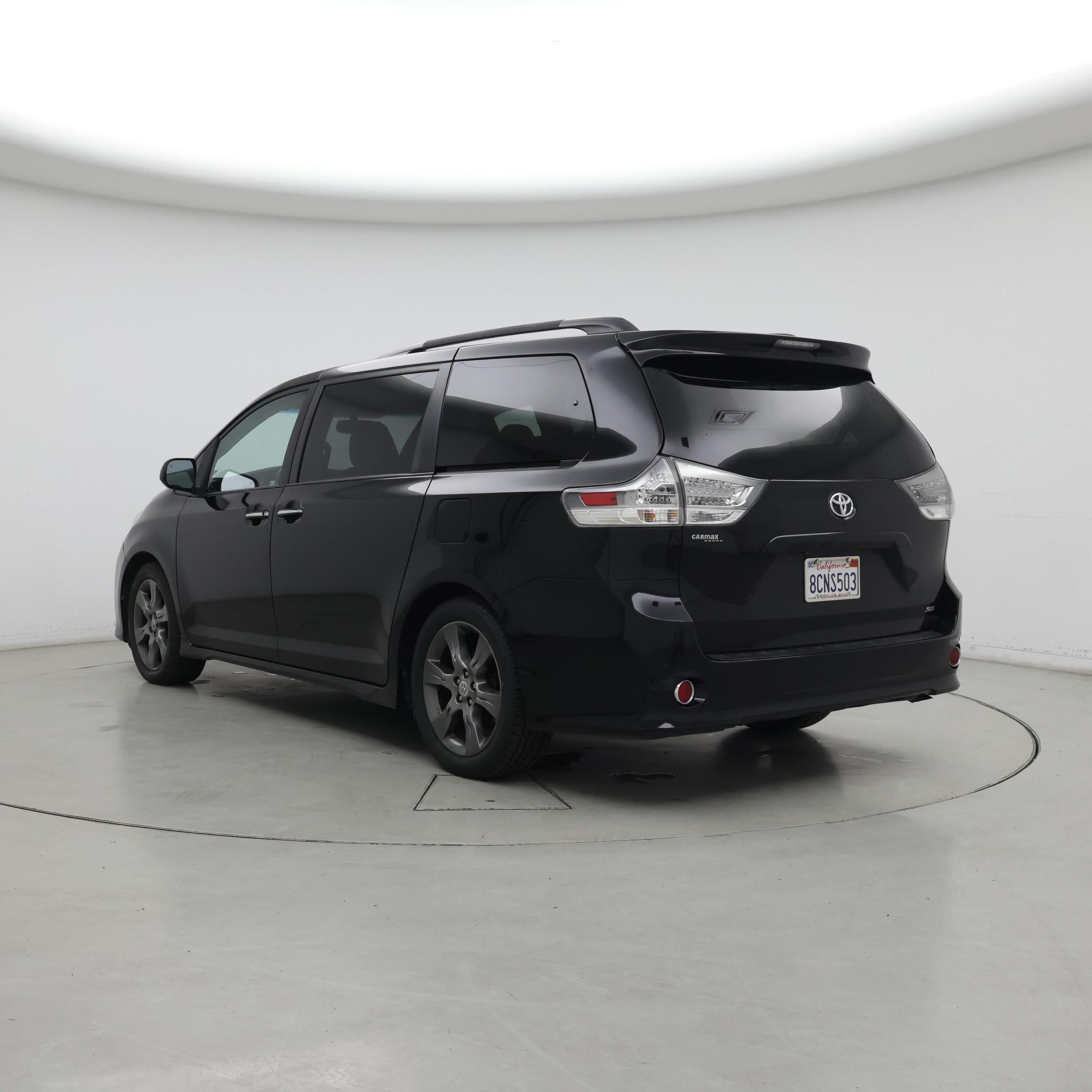 Thumbnail: 2015 Toyota Sienna - 2