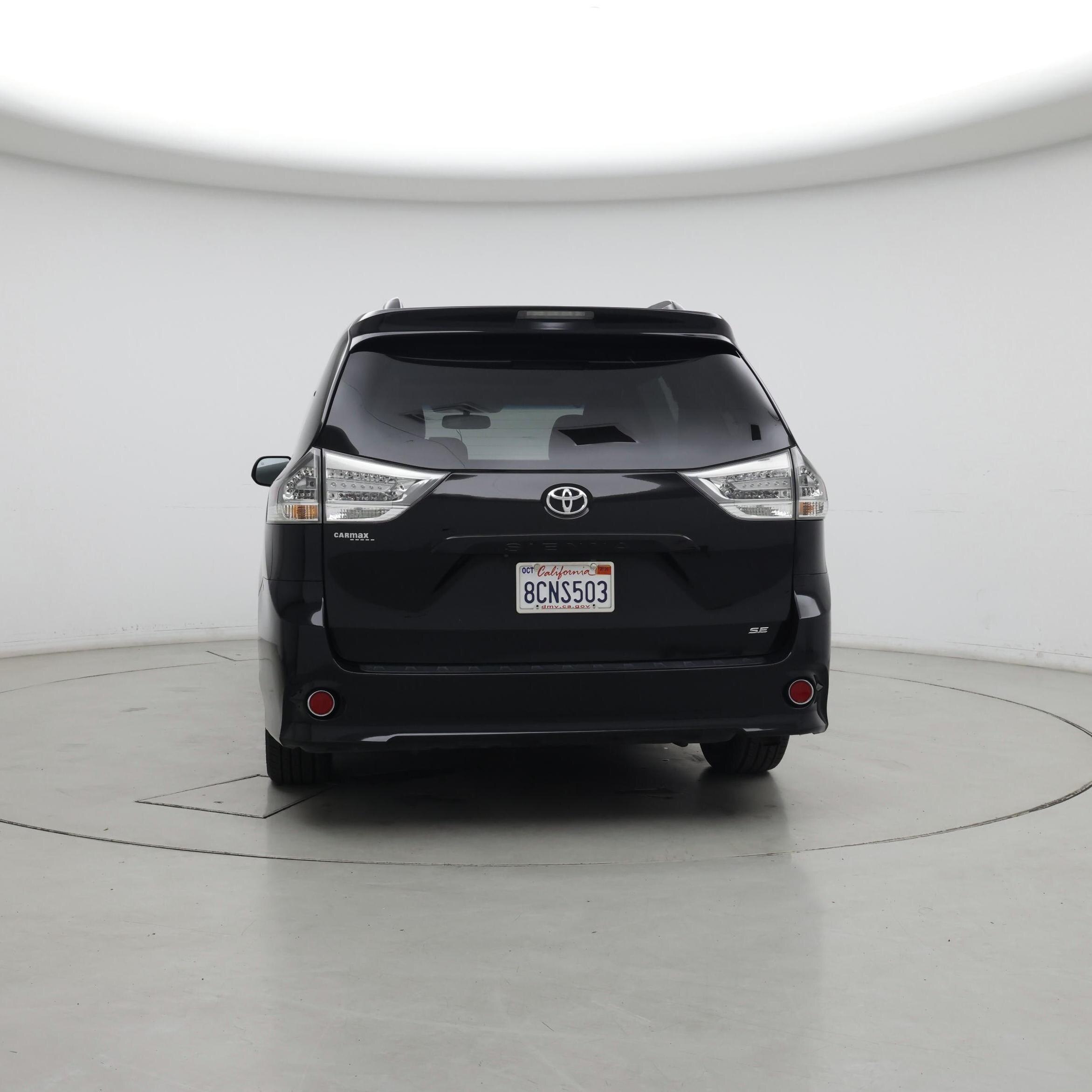 Thumbnail: 2015 Toyota Sienna - 6