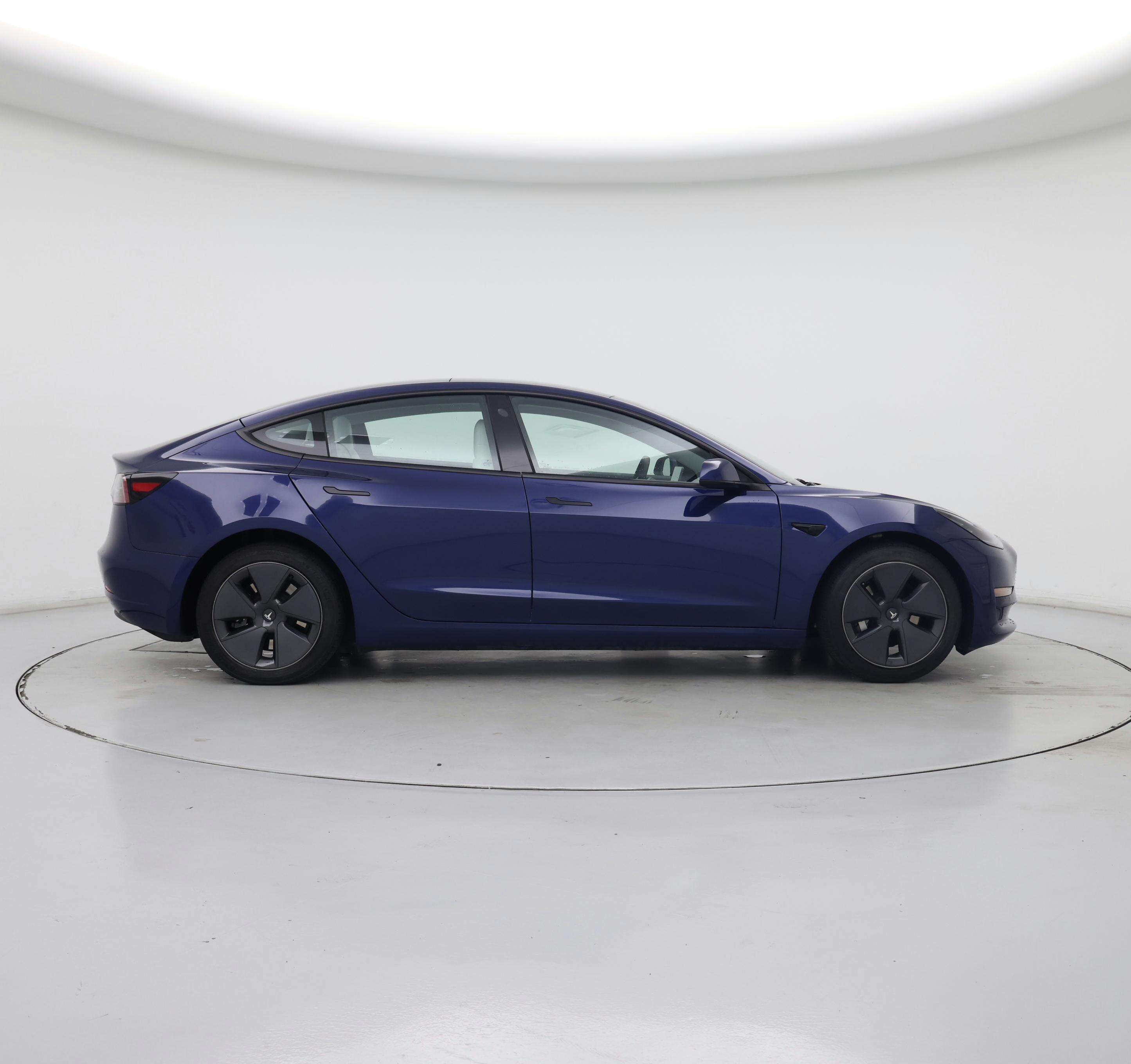 Thumbnail: 2022 Tesla Model 3 - 7