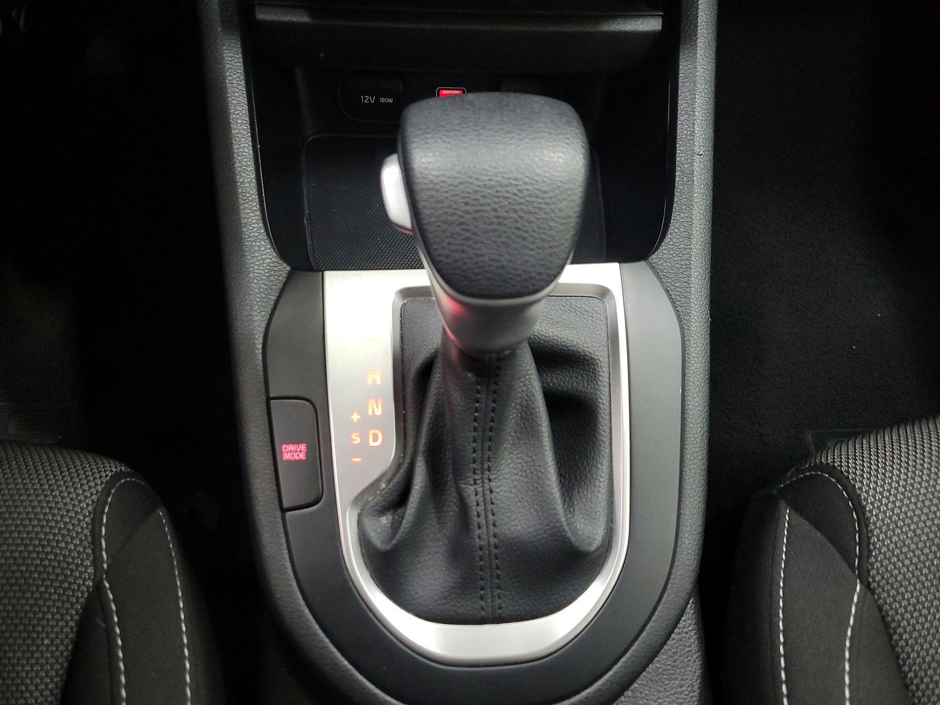 Thumbnail: 2023 Kia Forte - 17