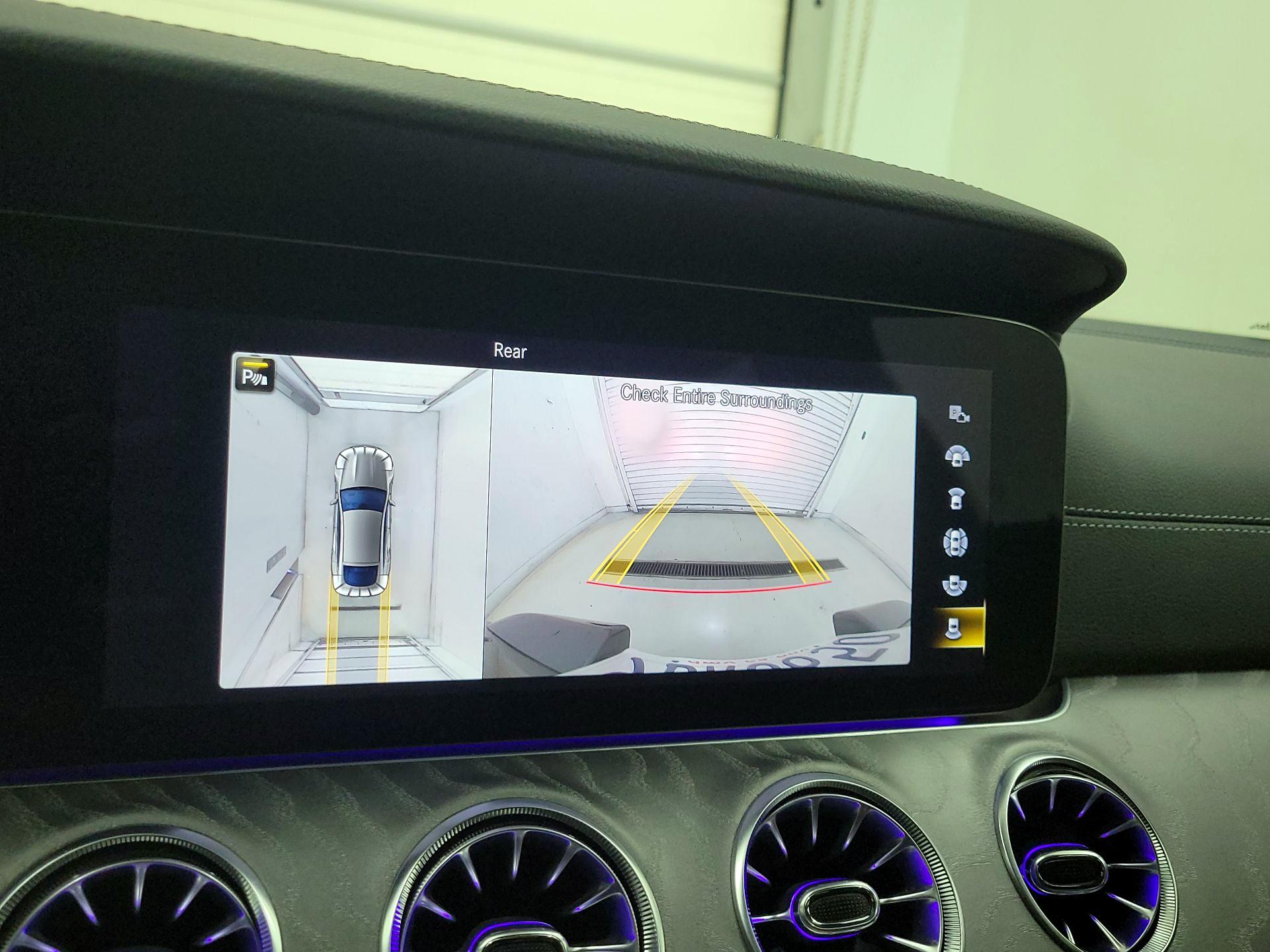 Thumbnail: 2021 Mercedes-Benz AMG GT - 15