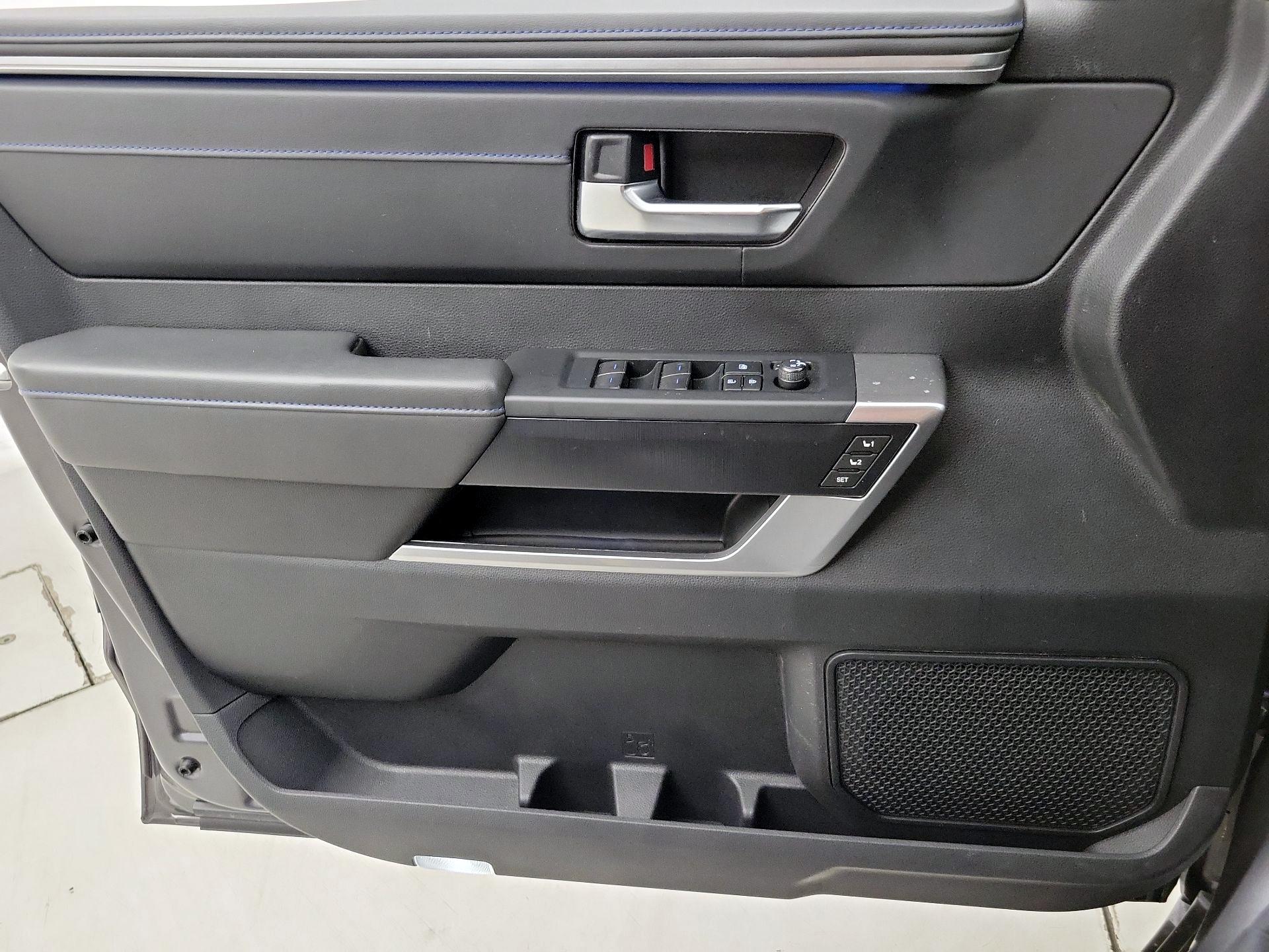 Thumbnail: 2023 Toyota Tundra - 12