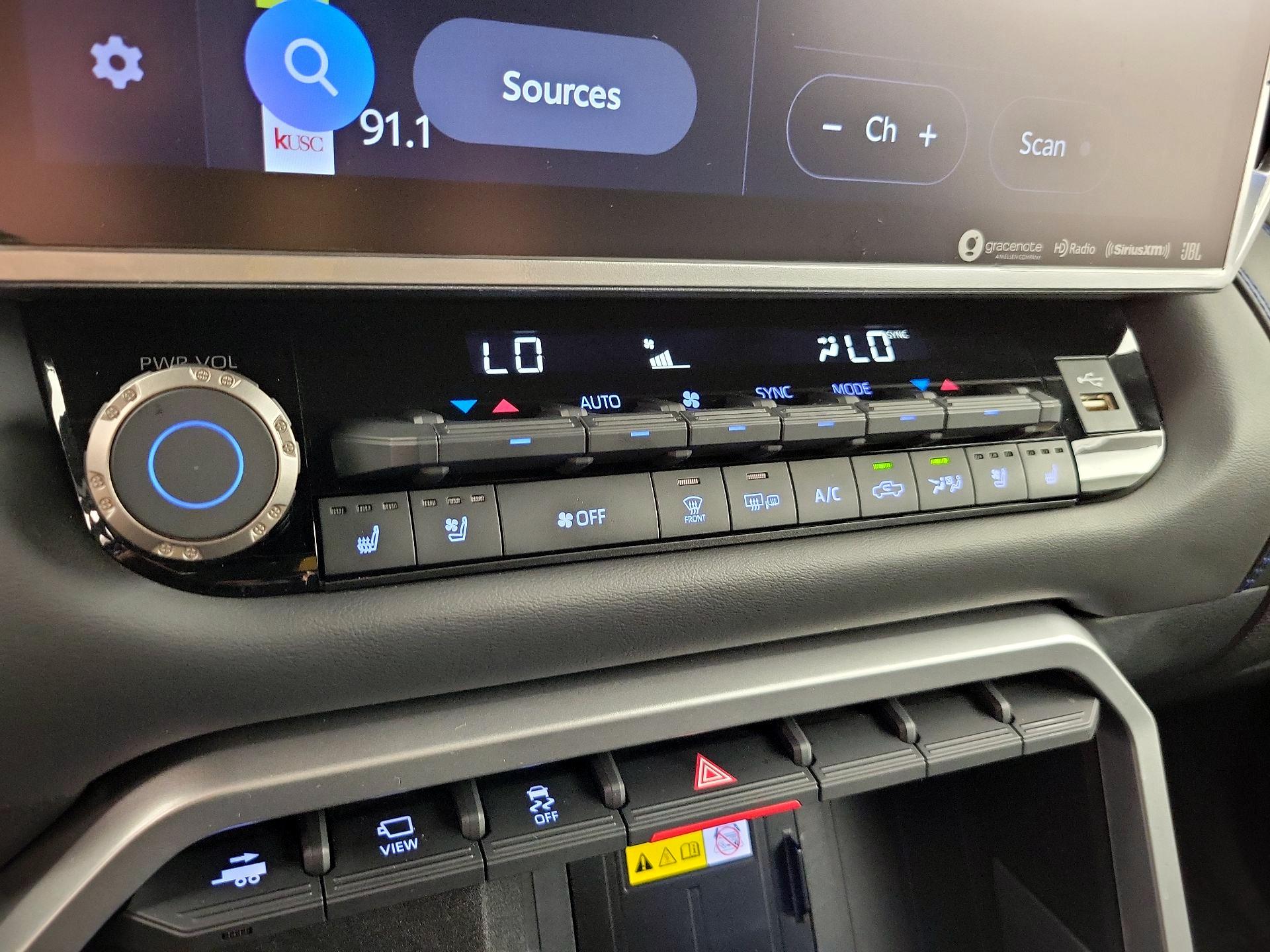 Thumbnail: 2023 Toyota Tundra - 16