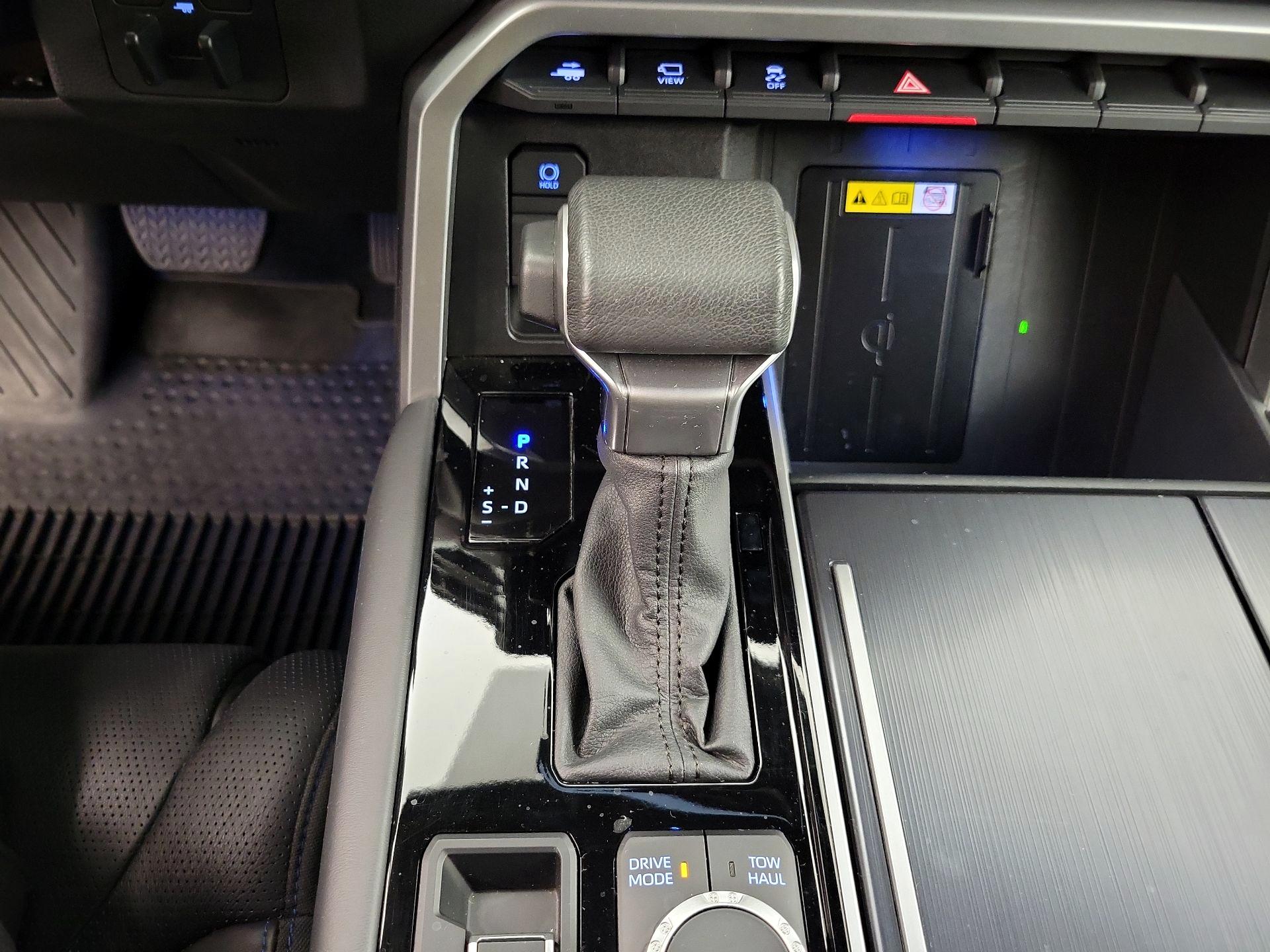 Thumbnail: 2023 Toyota Tundra - 17