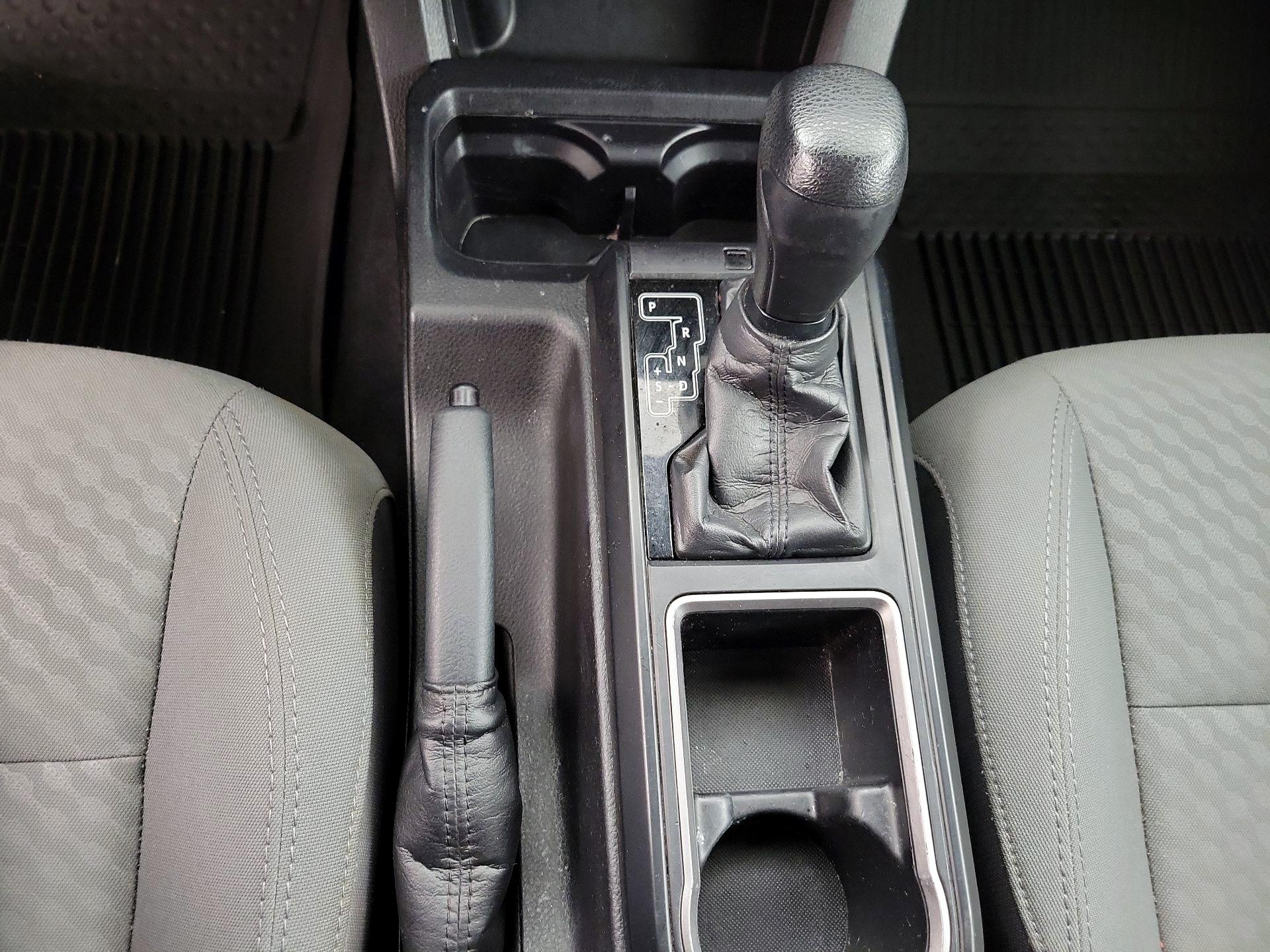 Thumbnail: 2021 Toyota Tacoma - 17