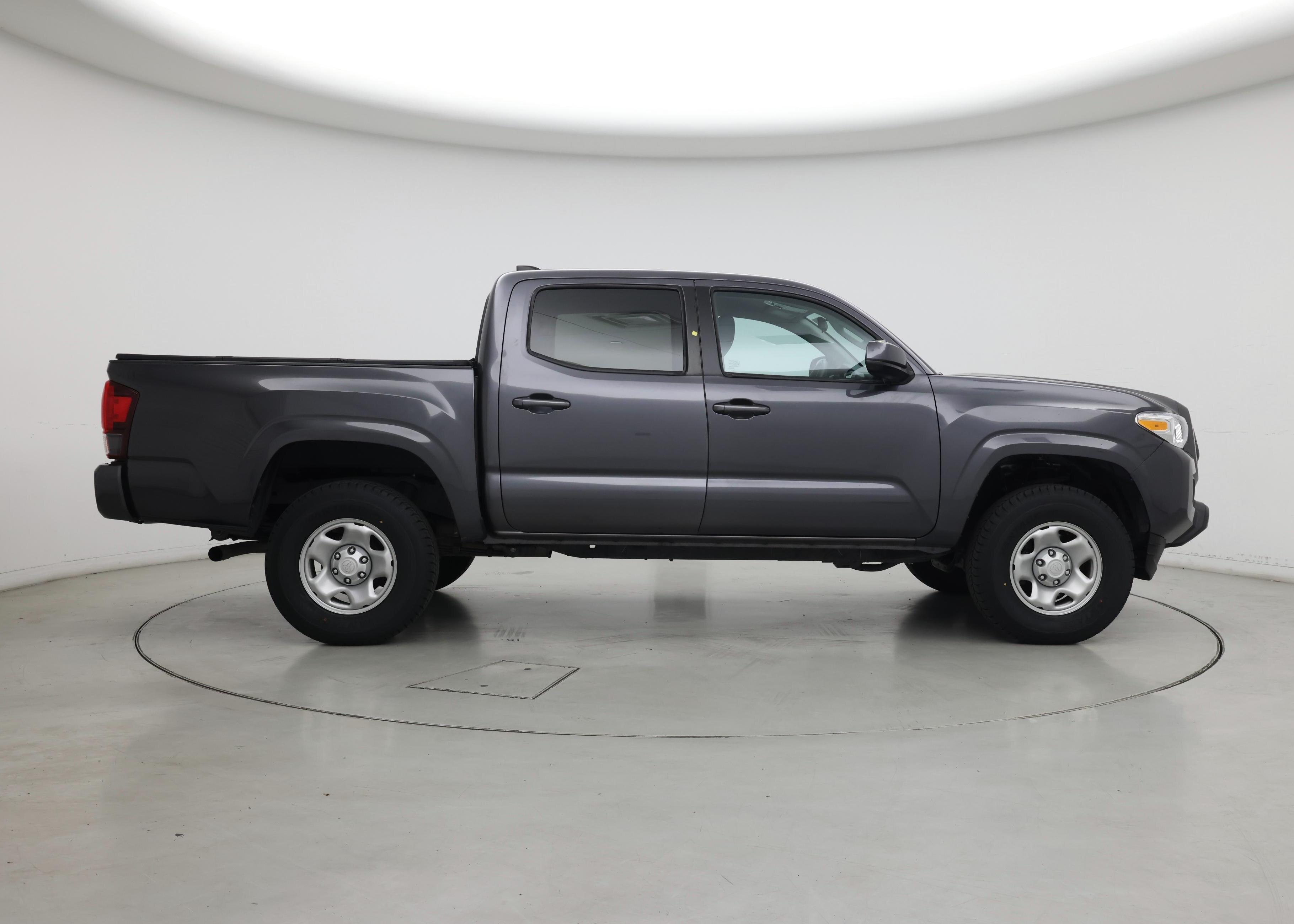 Thumbnail: 2021 Toyota Tacoma - 7