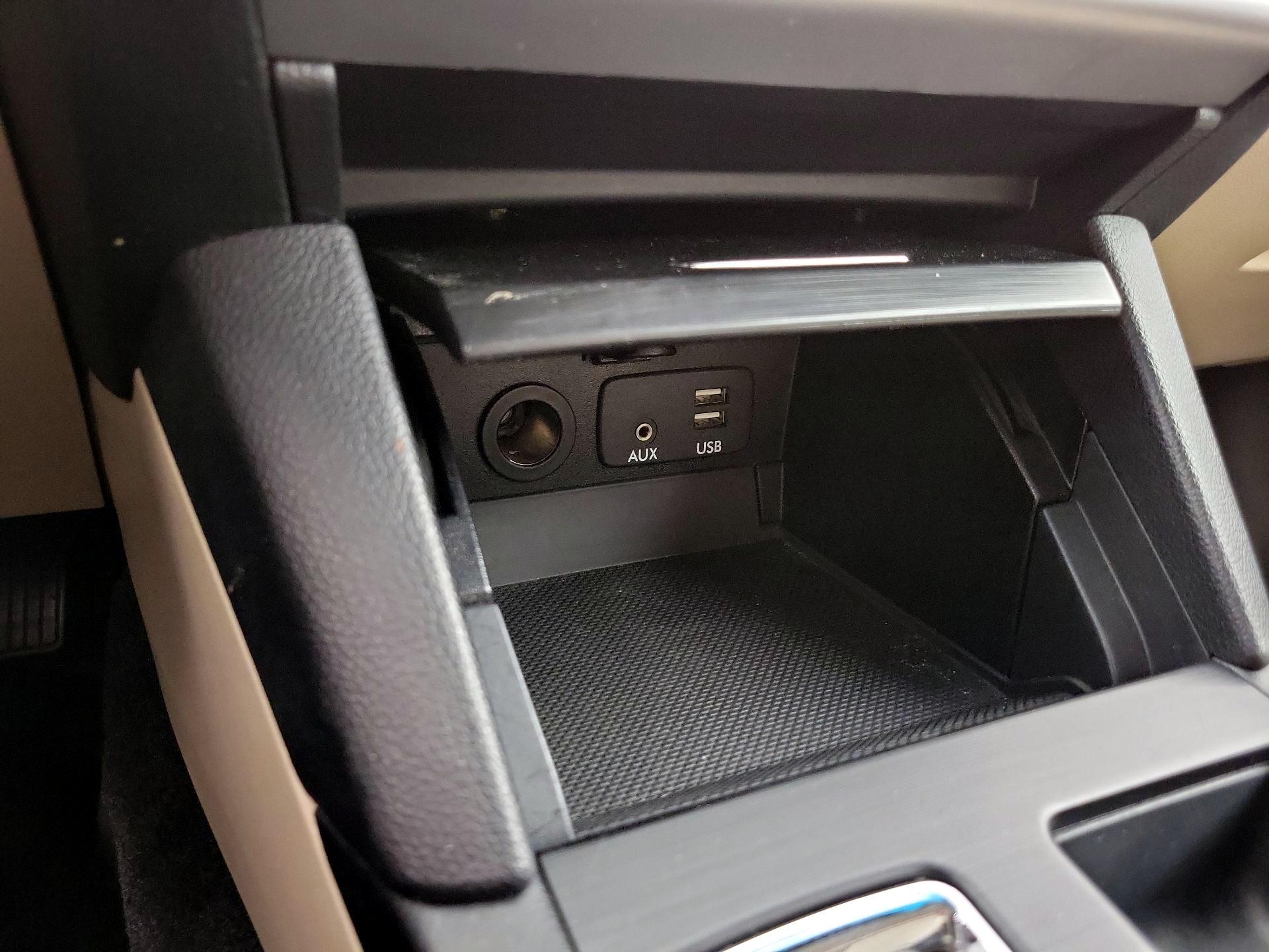 Thumbnail: 2015 Subaru Outback - 18