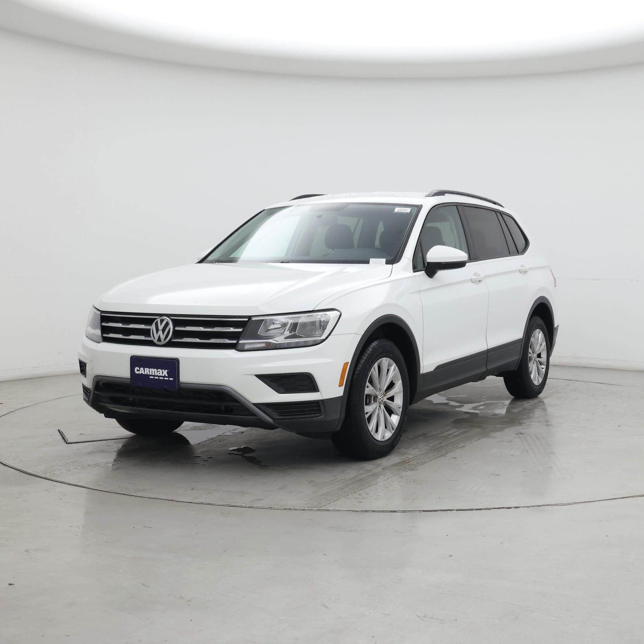 Thumbnail: 2019 Volkswagen Tiguan - 4