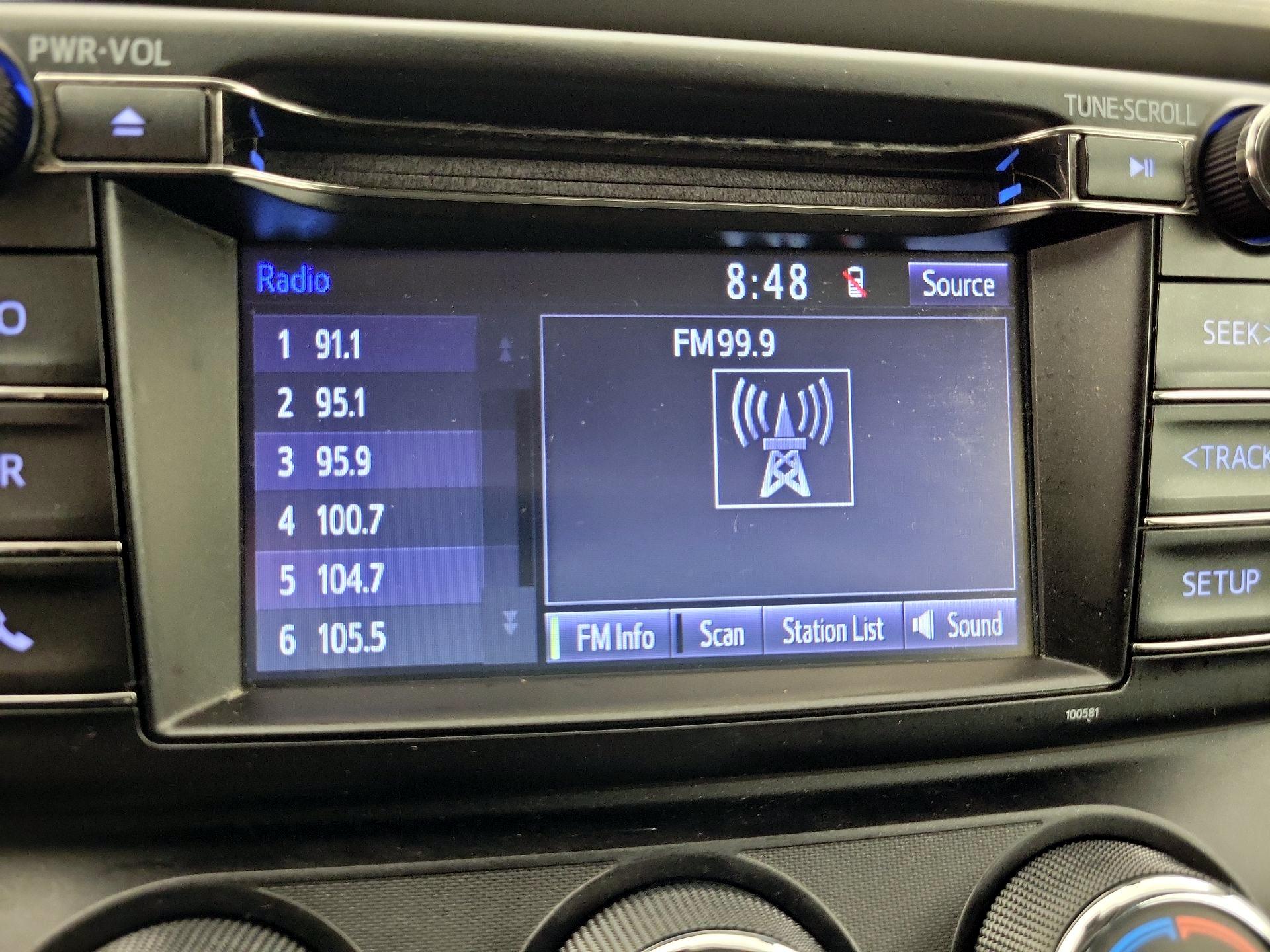 Thumbnail: 2017 Toyota RAV4 - 15