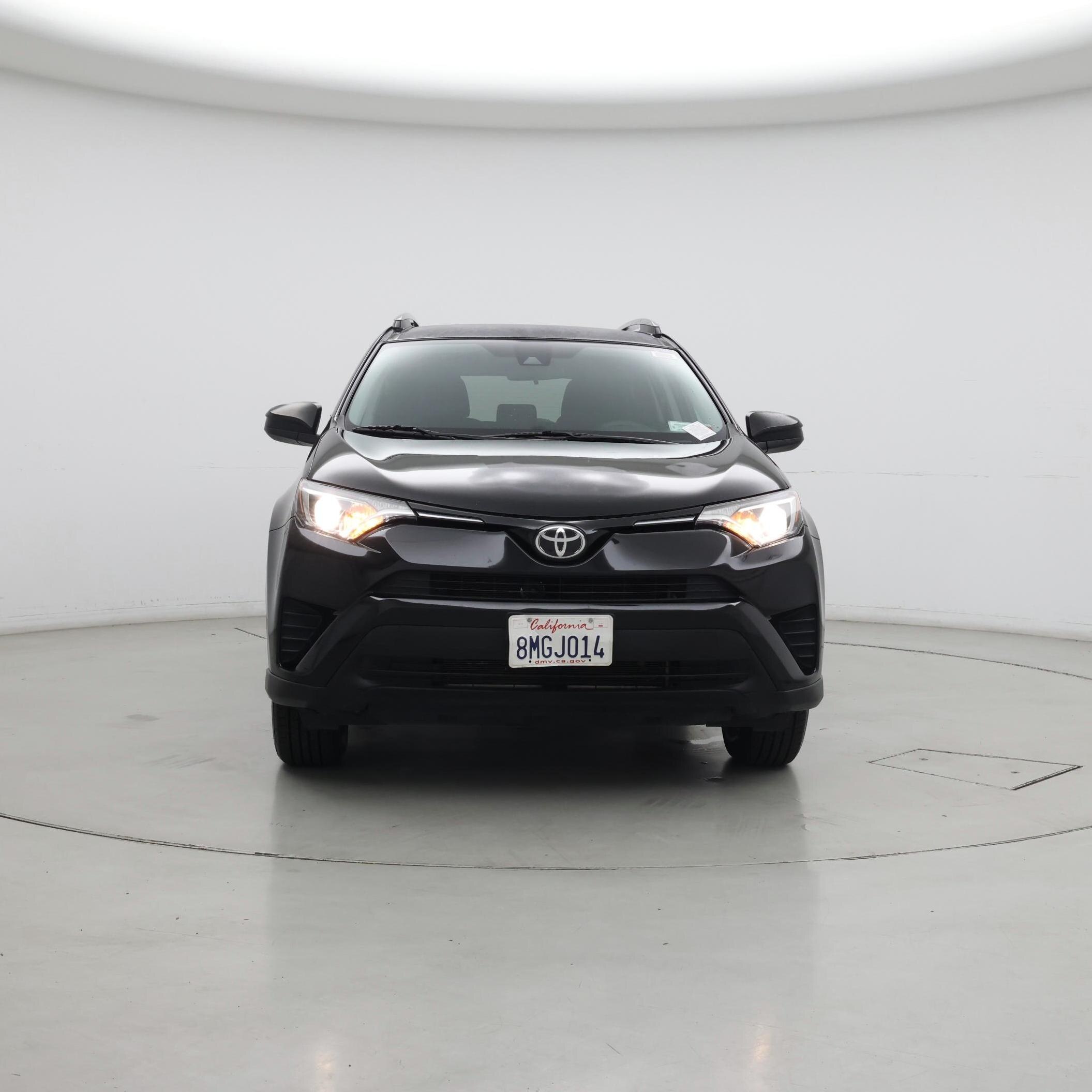 Thumbnail: 2017 Toyota RAV4 - 5