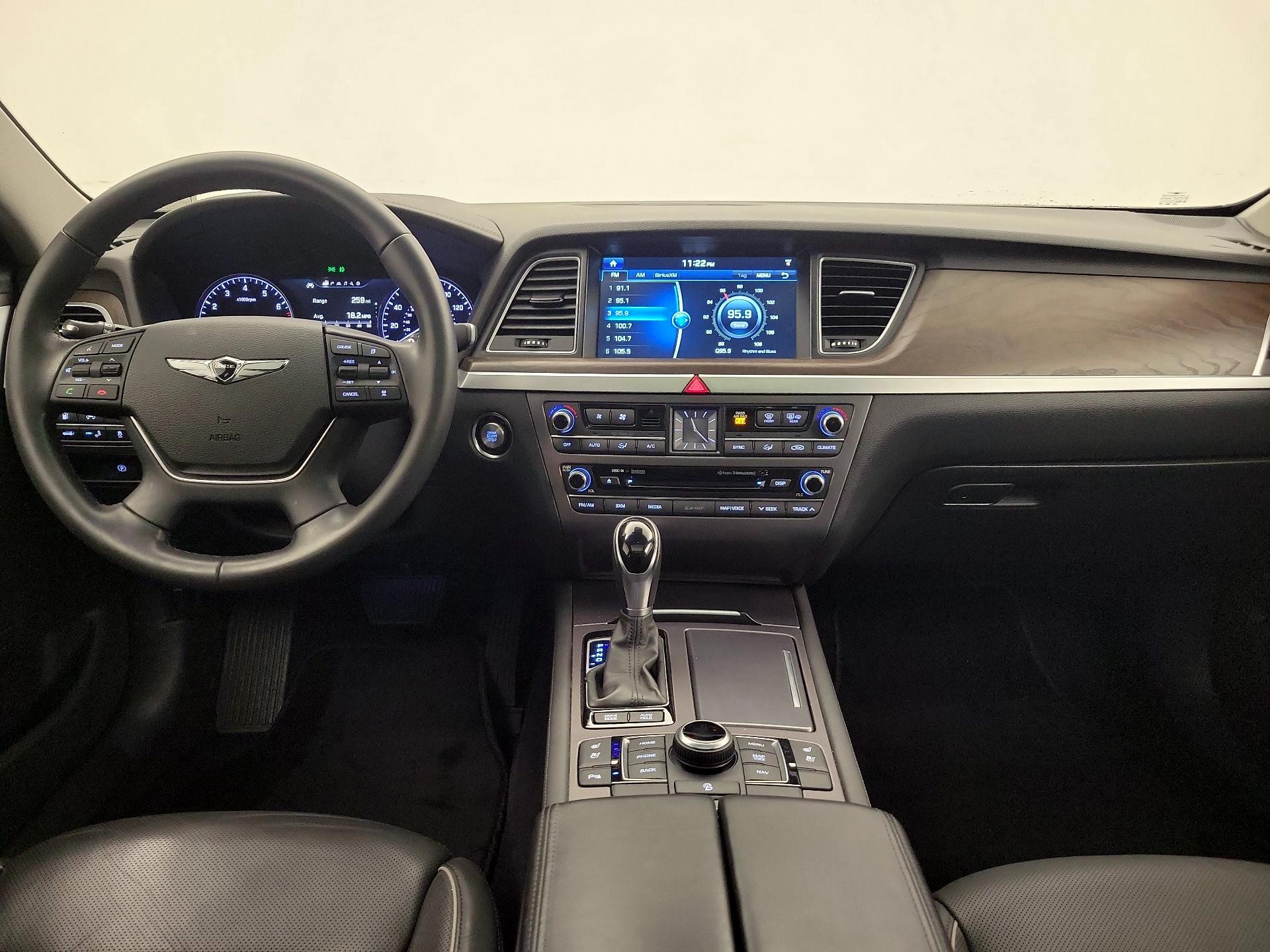 Thumbnail: 2017 Genesis G80 - 9