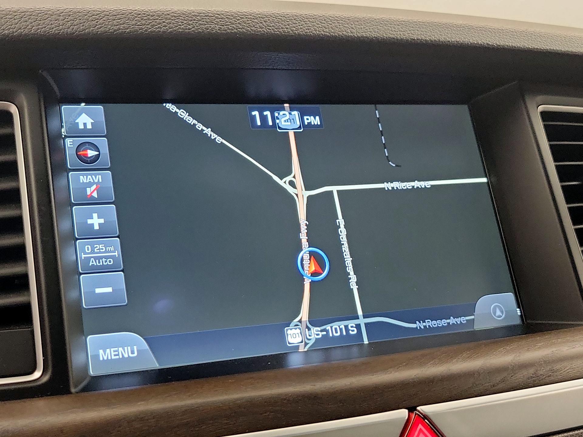 Thumbnail: 2017 Genesis G80 - 14