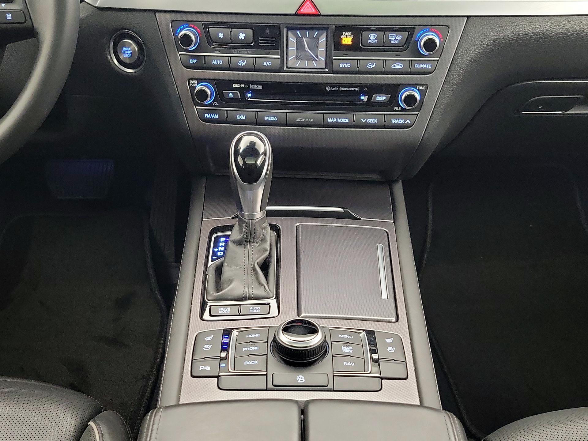 Thumbnail: 2017 Genesis G80 - 18