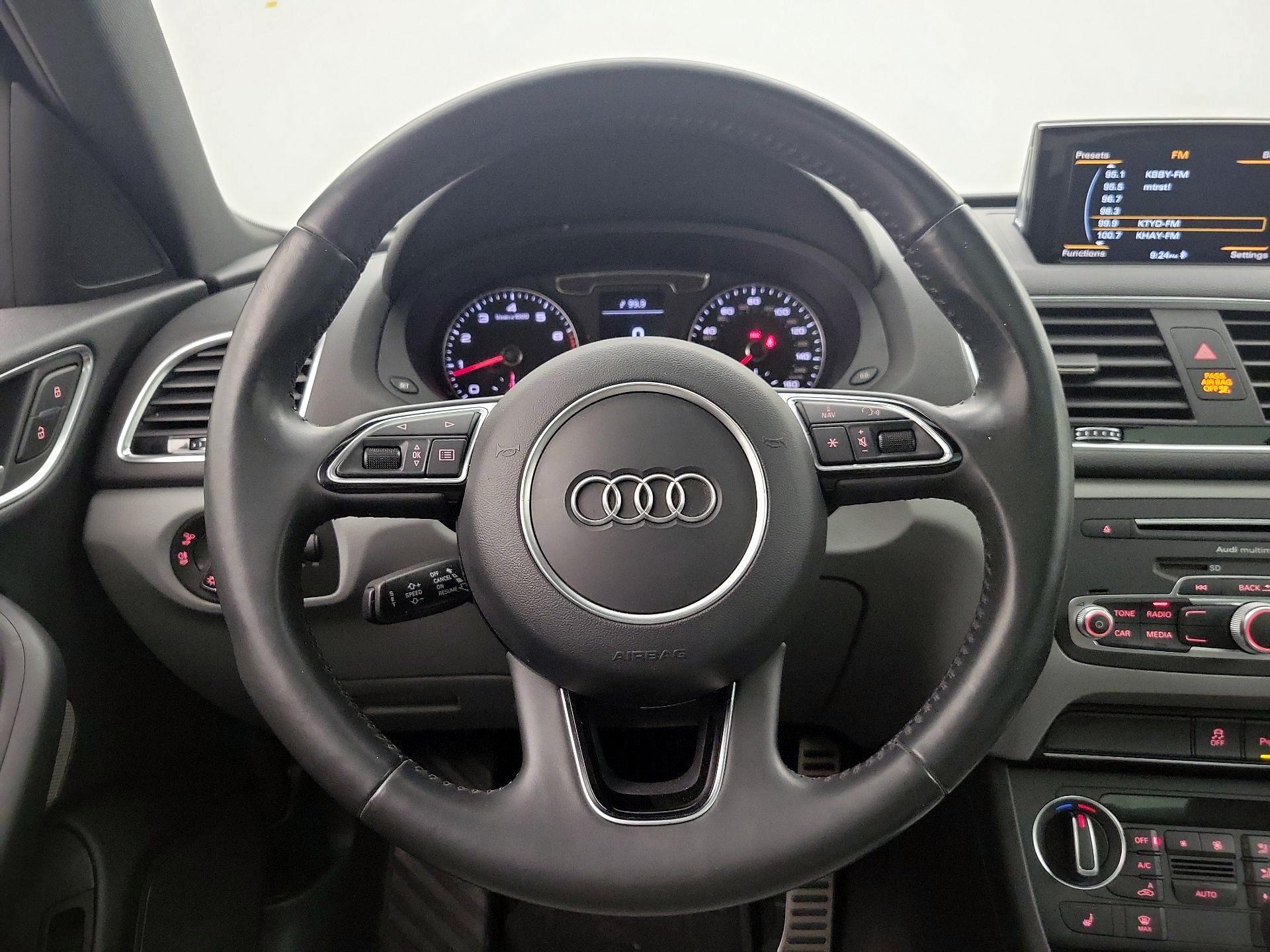 Thumbnail: 2018 Audi Q3 - 10