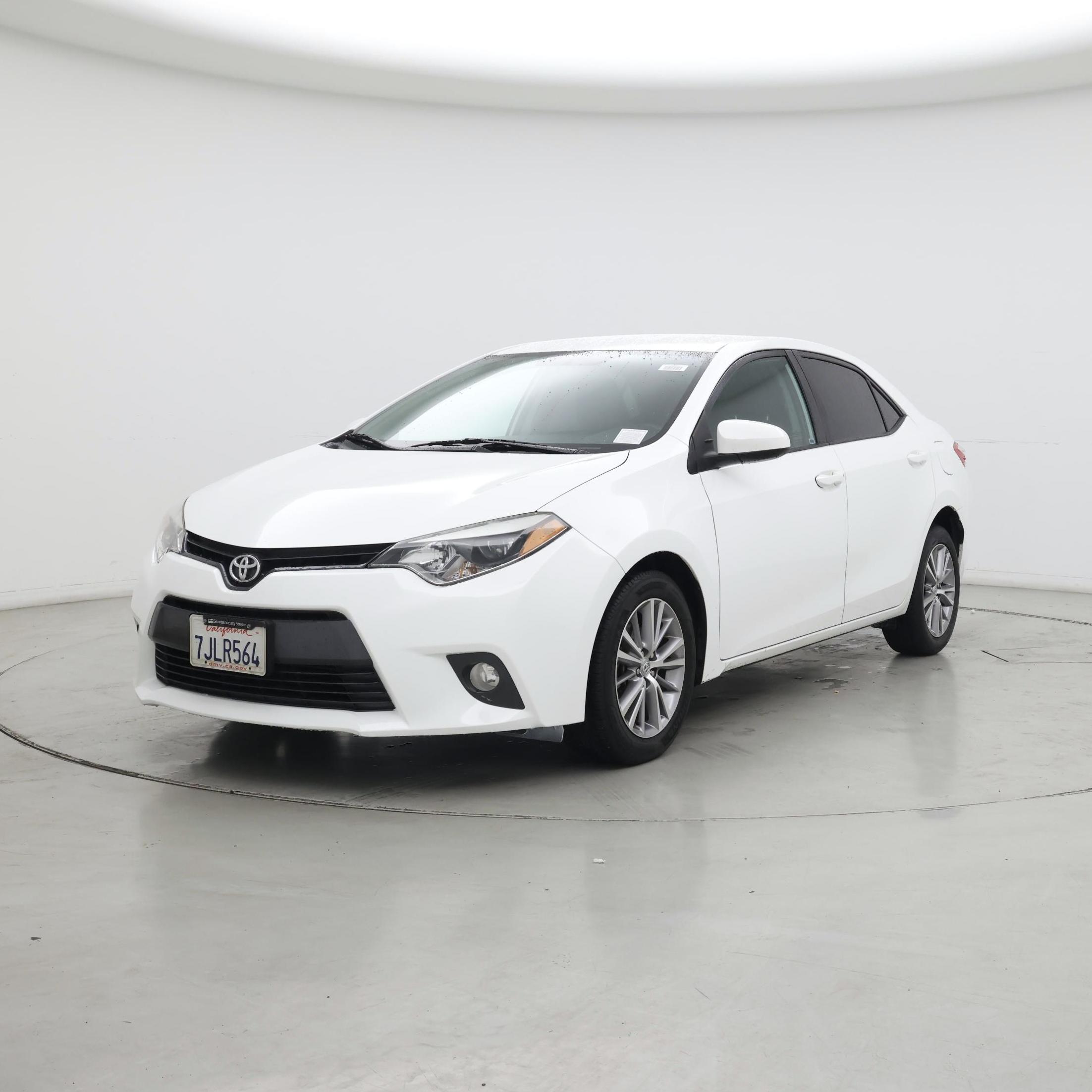 Thumbnail: 2015 Toyota Corolla - 4