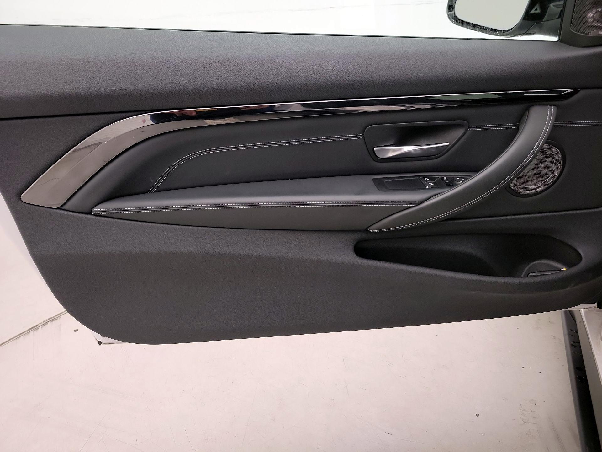 Thumbnail: 2019 BMW M4 - 12