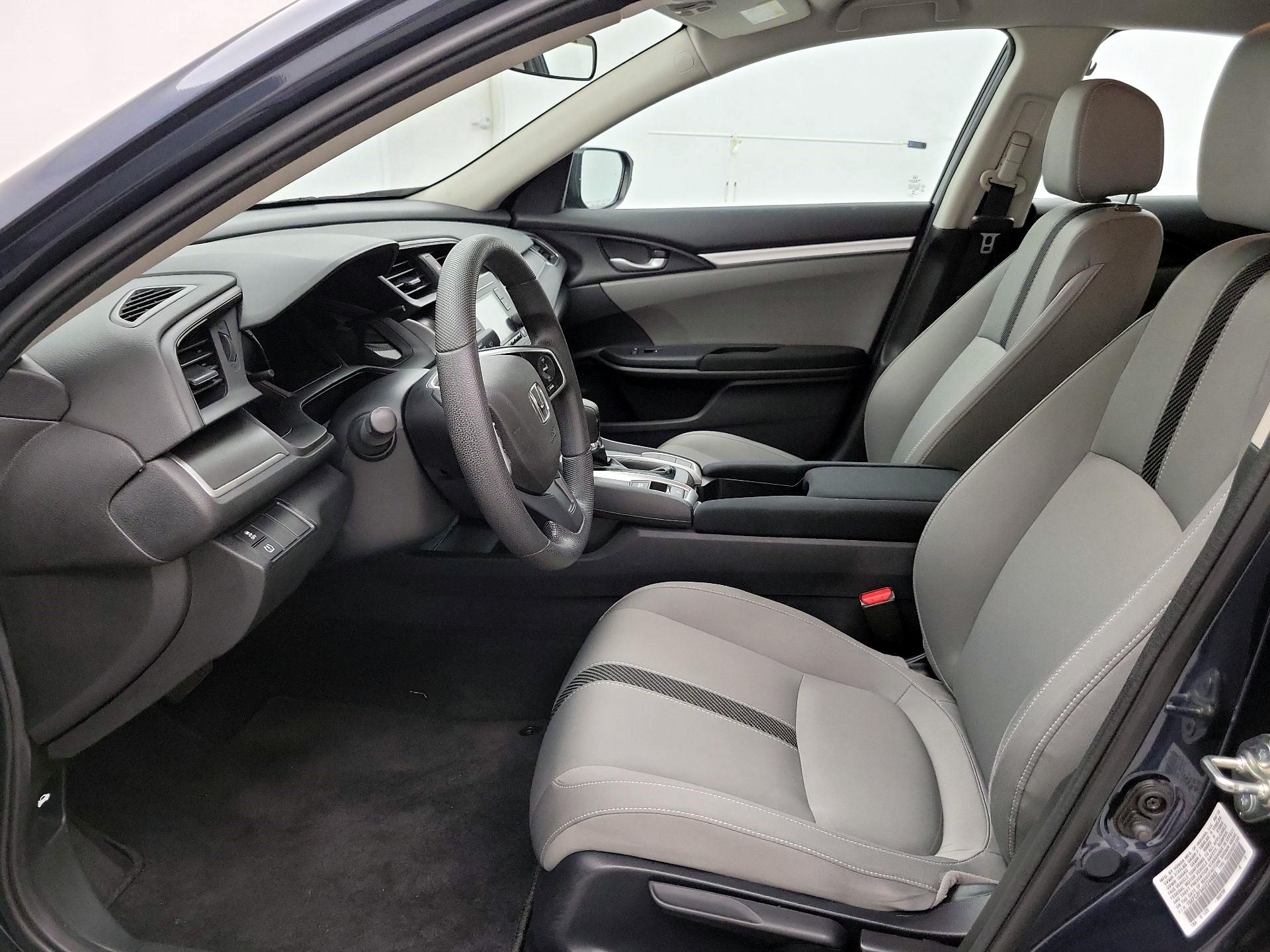 Thumbnail: 2016 Honda Civic - 11