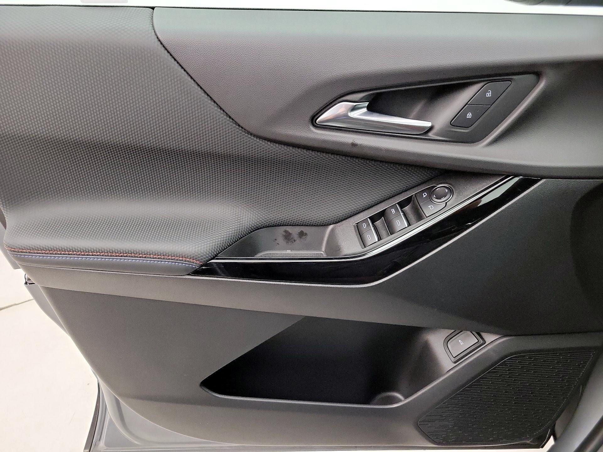 Thumbnail: 2025 Chevrolet Equinox - 12