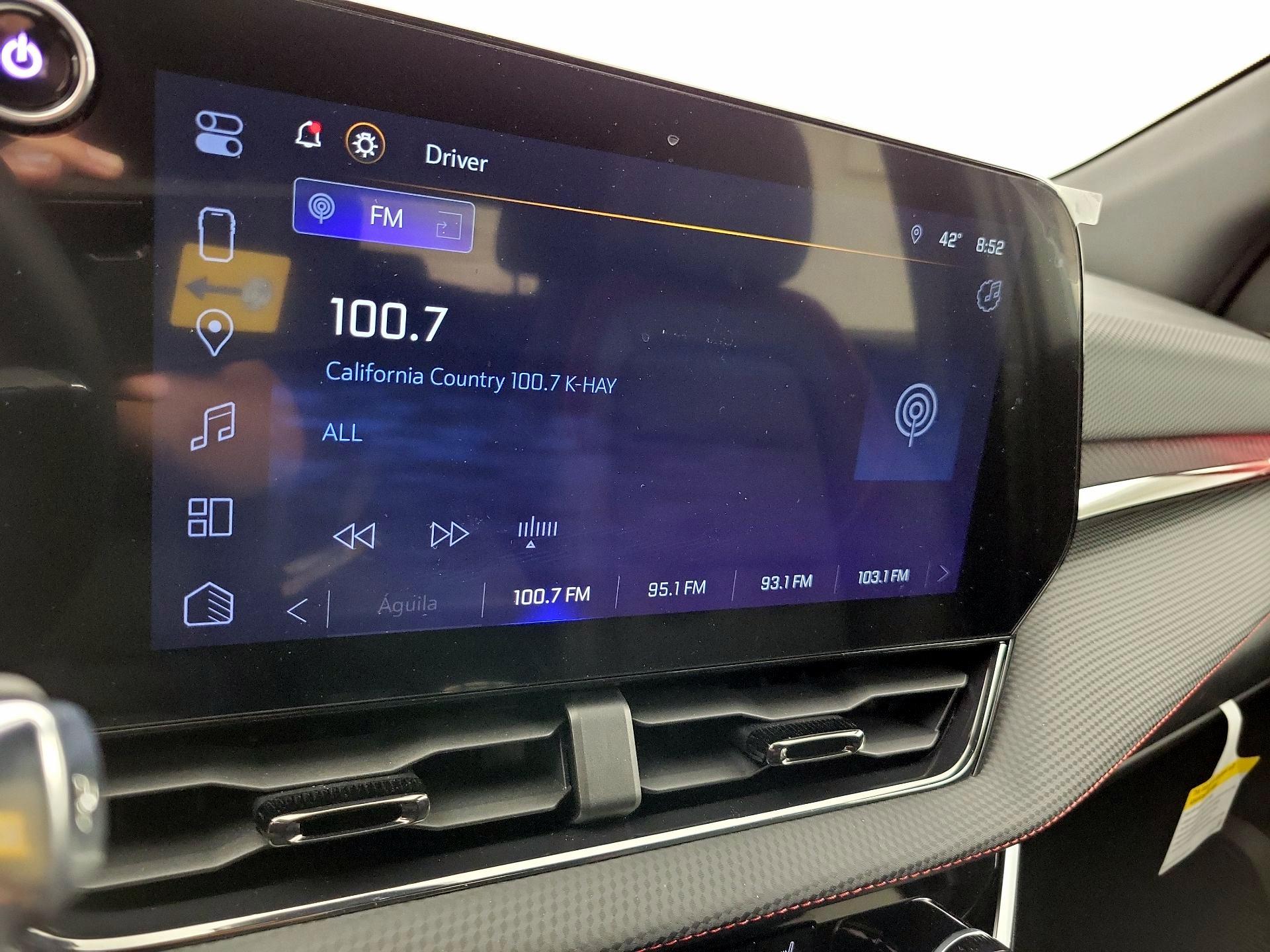 Thumbnail: 2025 Chevrolet Equinox - 16