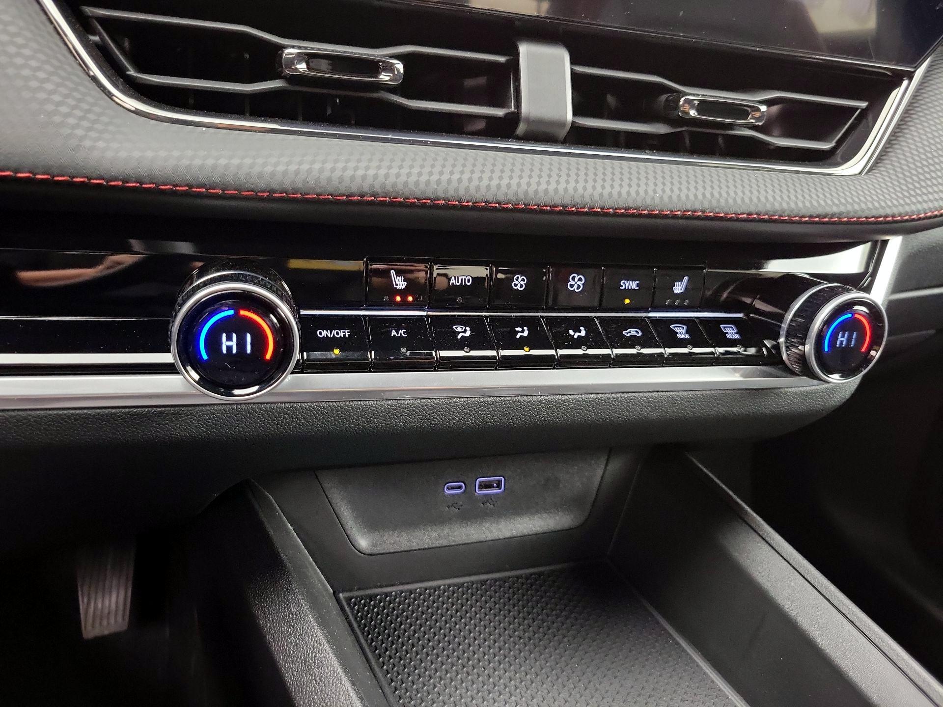 Thumbnail: 2025 Chevrolet Equinox - 17