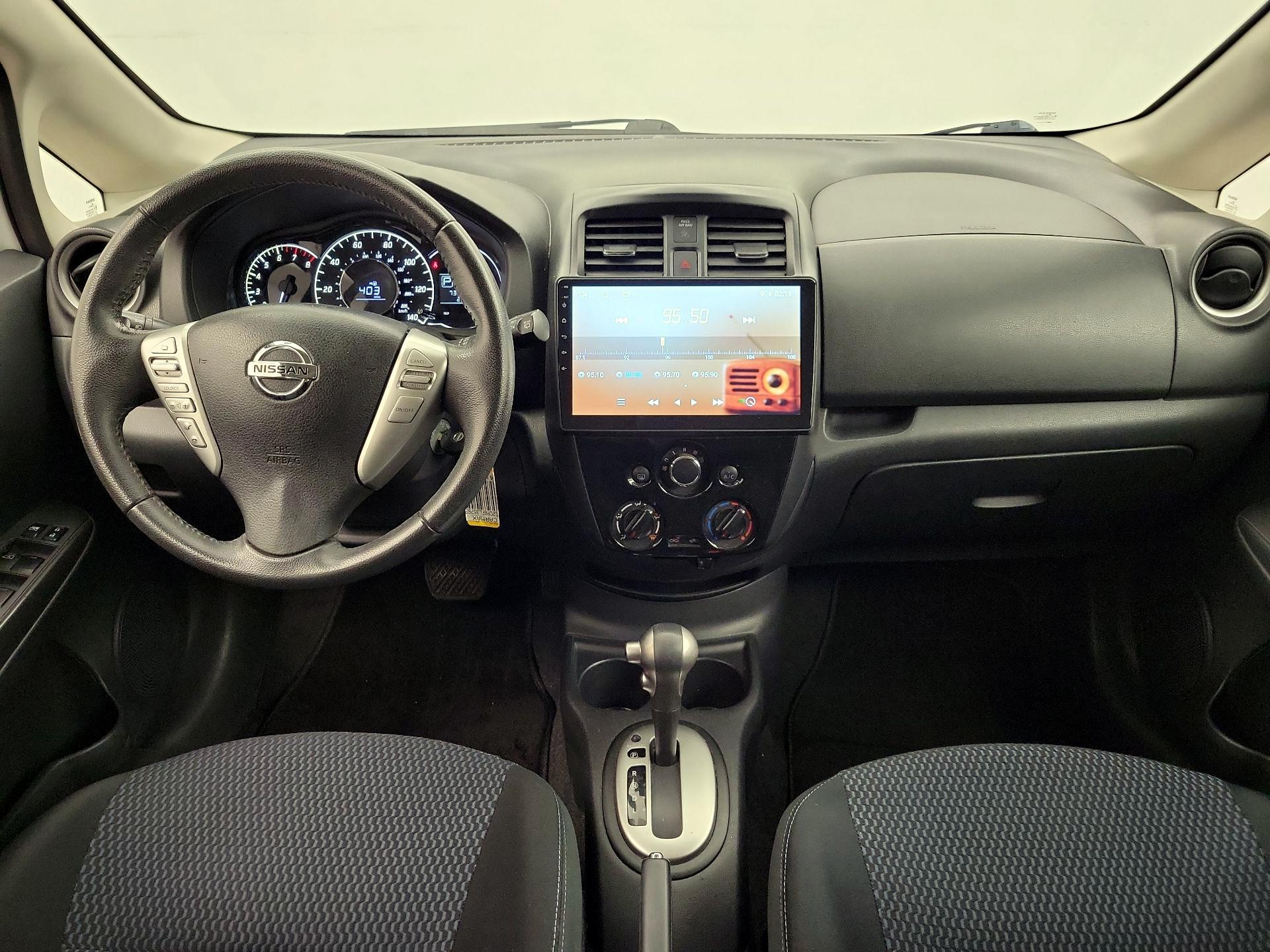 Thumbnail: 2015 Nissan Versa Note - 9