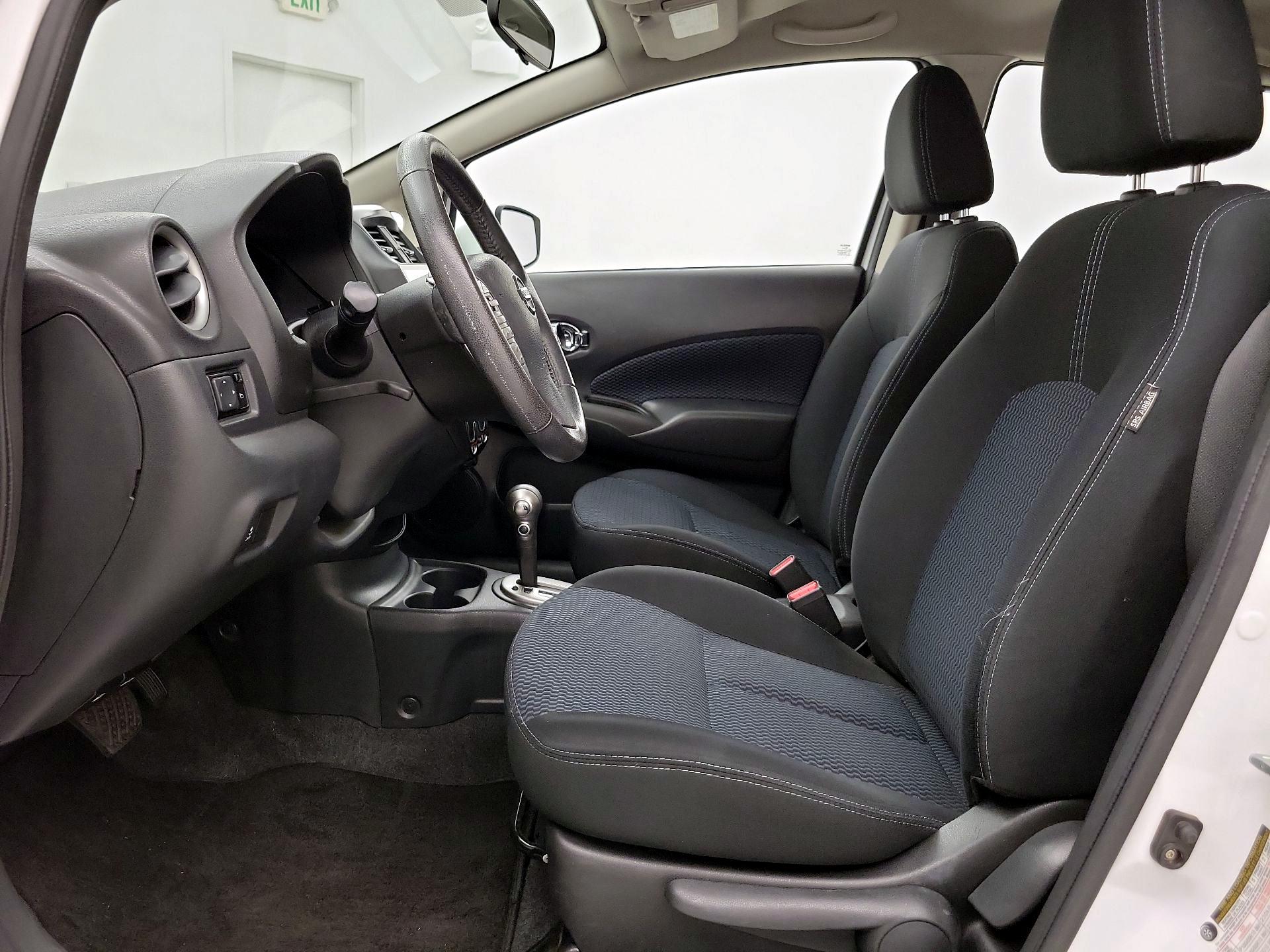 Thumbnail: 2015 Nissan Versa Note - 11