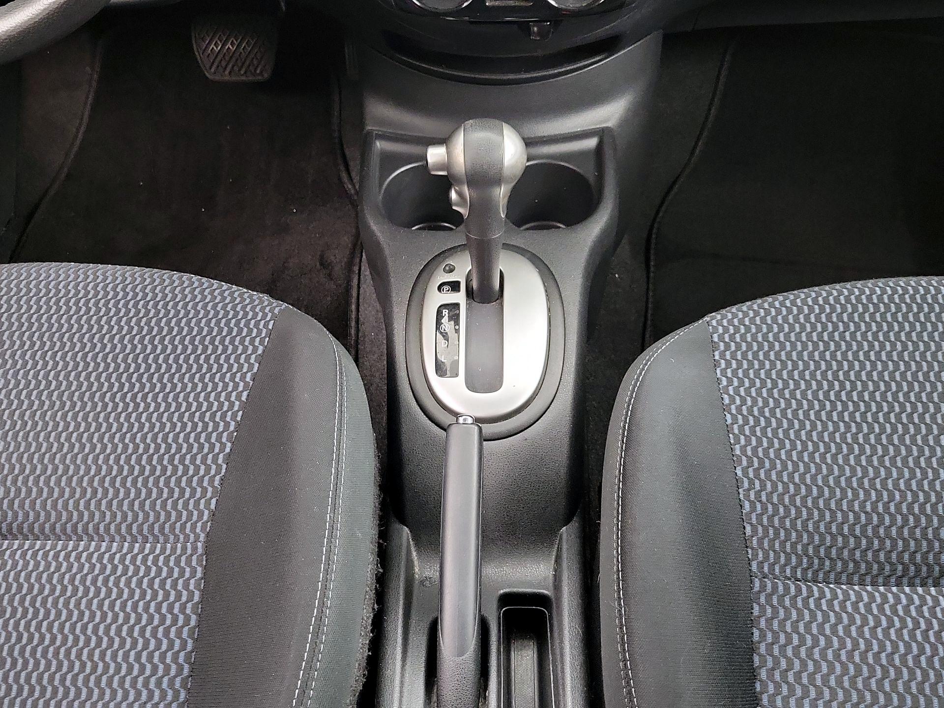 Thumbnail: 2015 Nissan Versa Note - 16