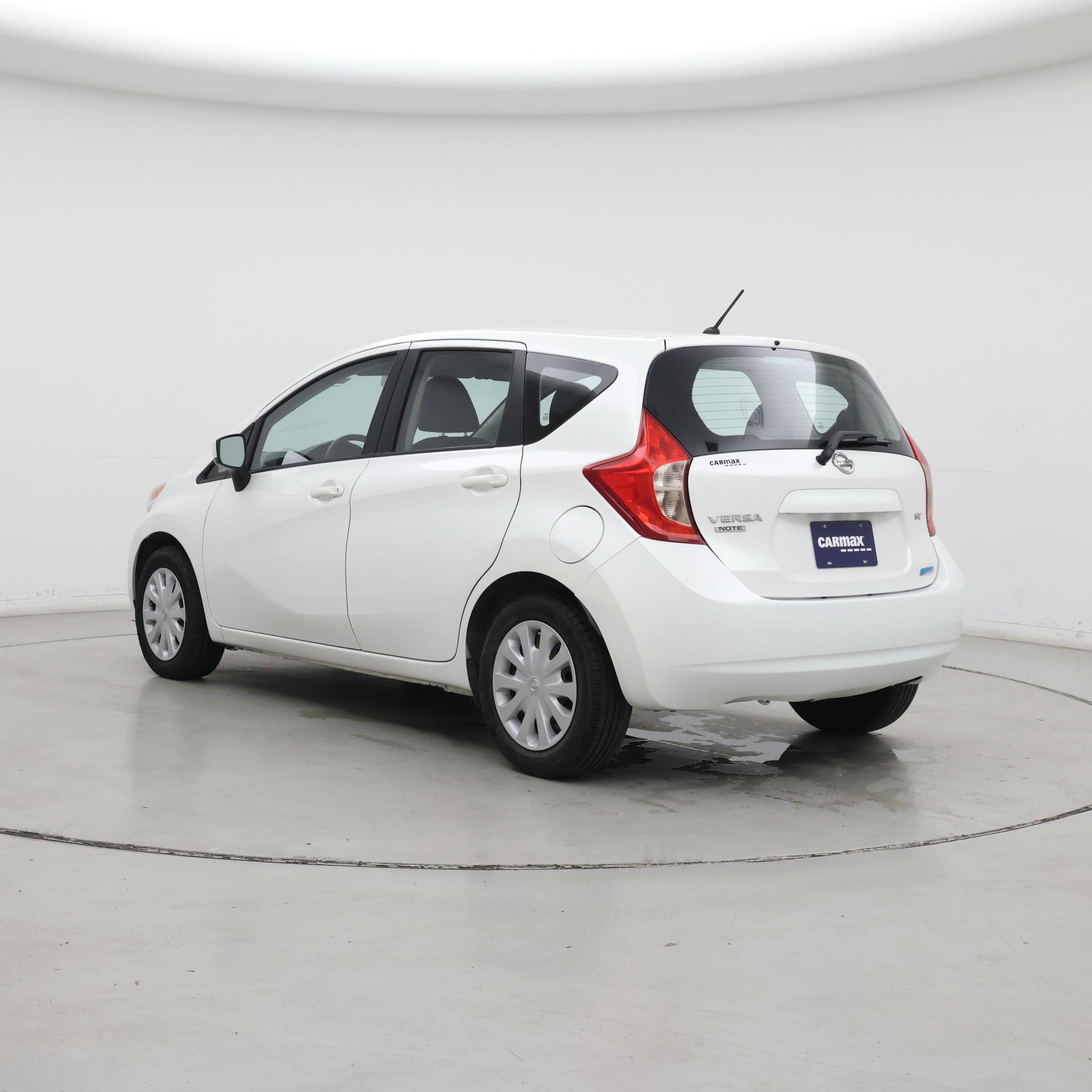 Thumbnail: 2015 Nissan Versa Note - 2