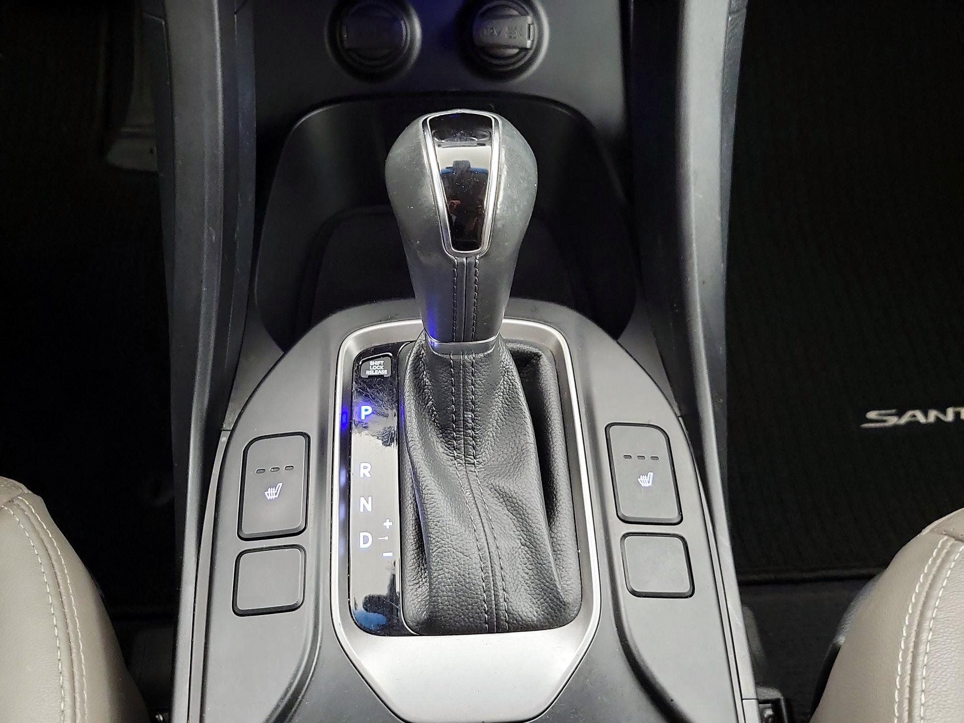 Thumbnail: 2017 Hyundai Santa Fe - 17