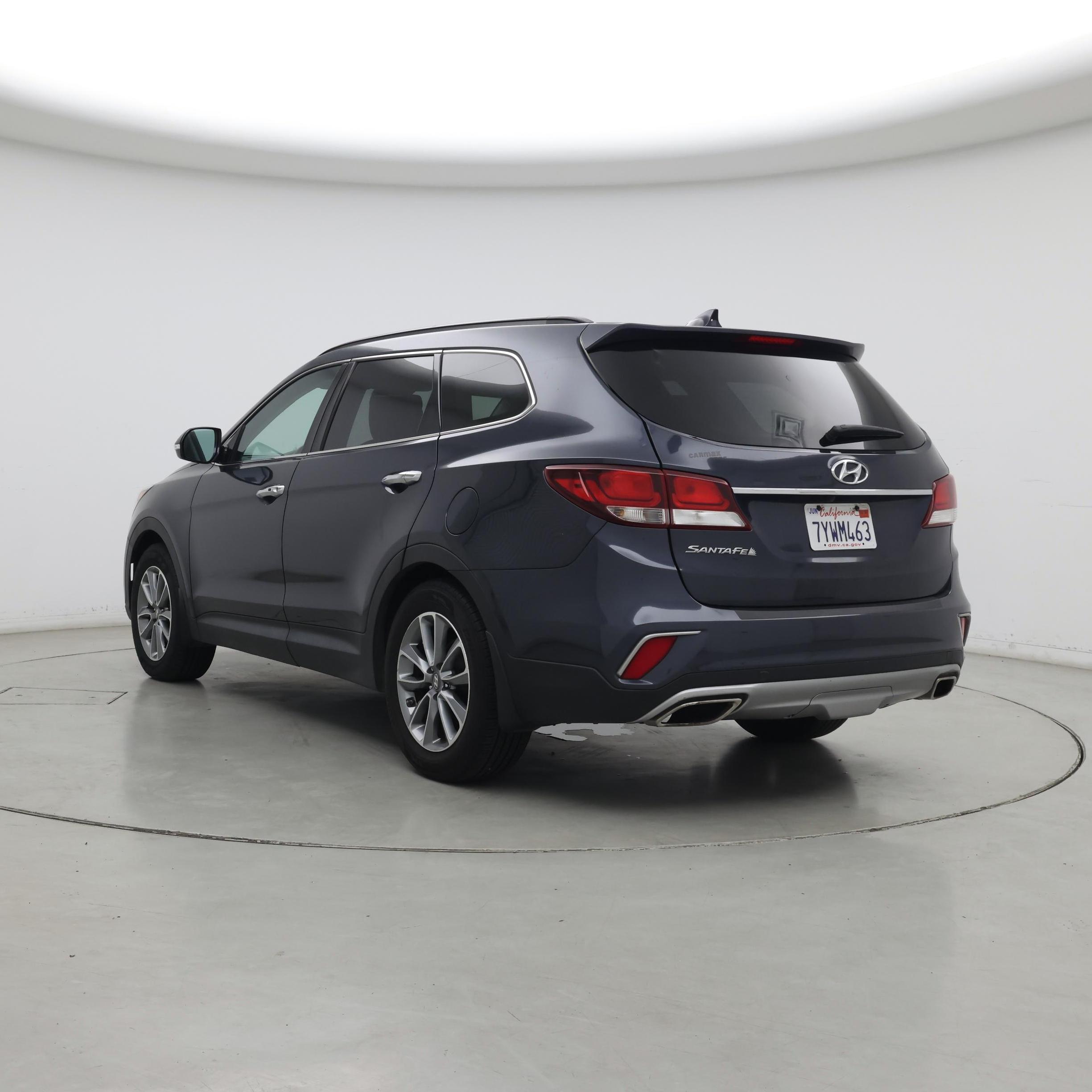 Thumbnail: 2017 Hyundai Santa Fe - 2