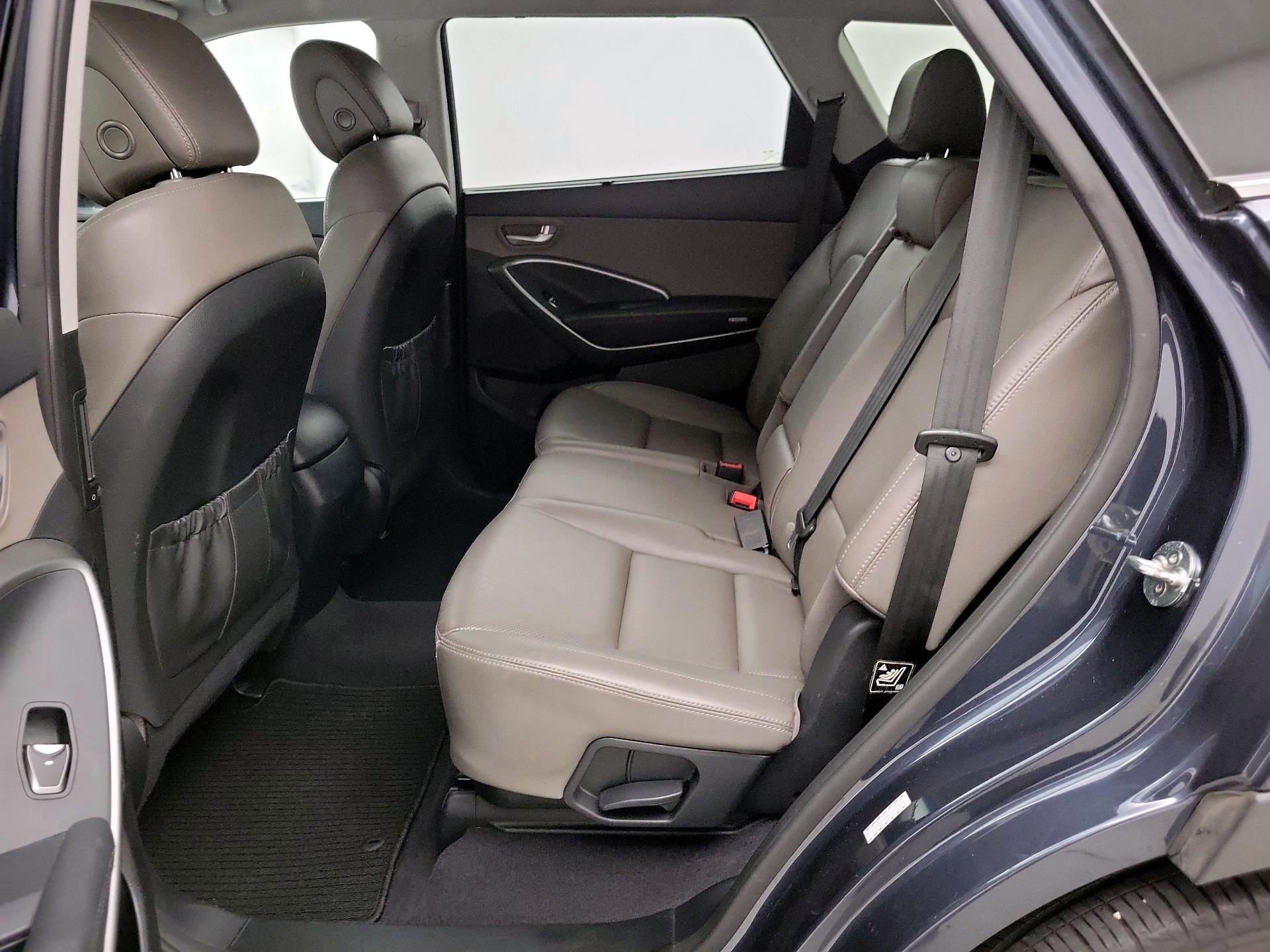 Thumbnail: 2017 Hyundai Santa Fe - 19