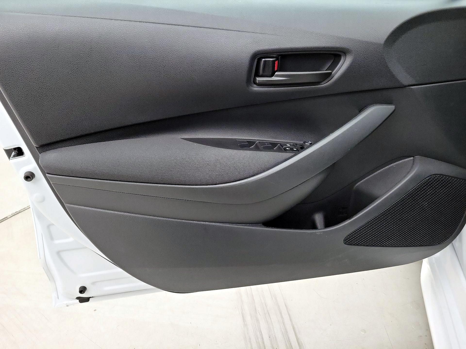 Thumbnail: 2025 Toyota Corolla - 12