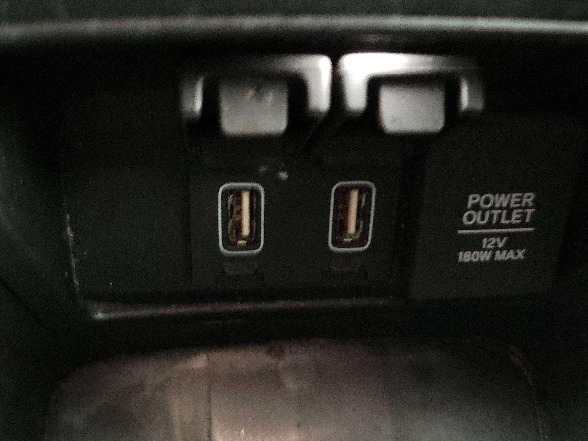 Thumbnail: 2019 Honda CR-V - 18