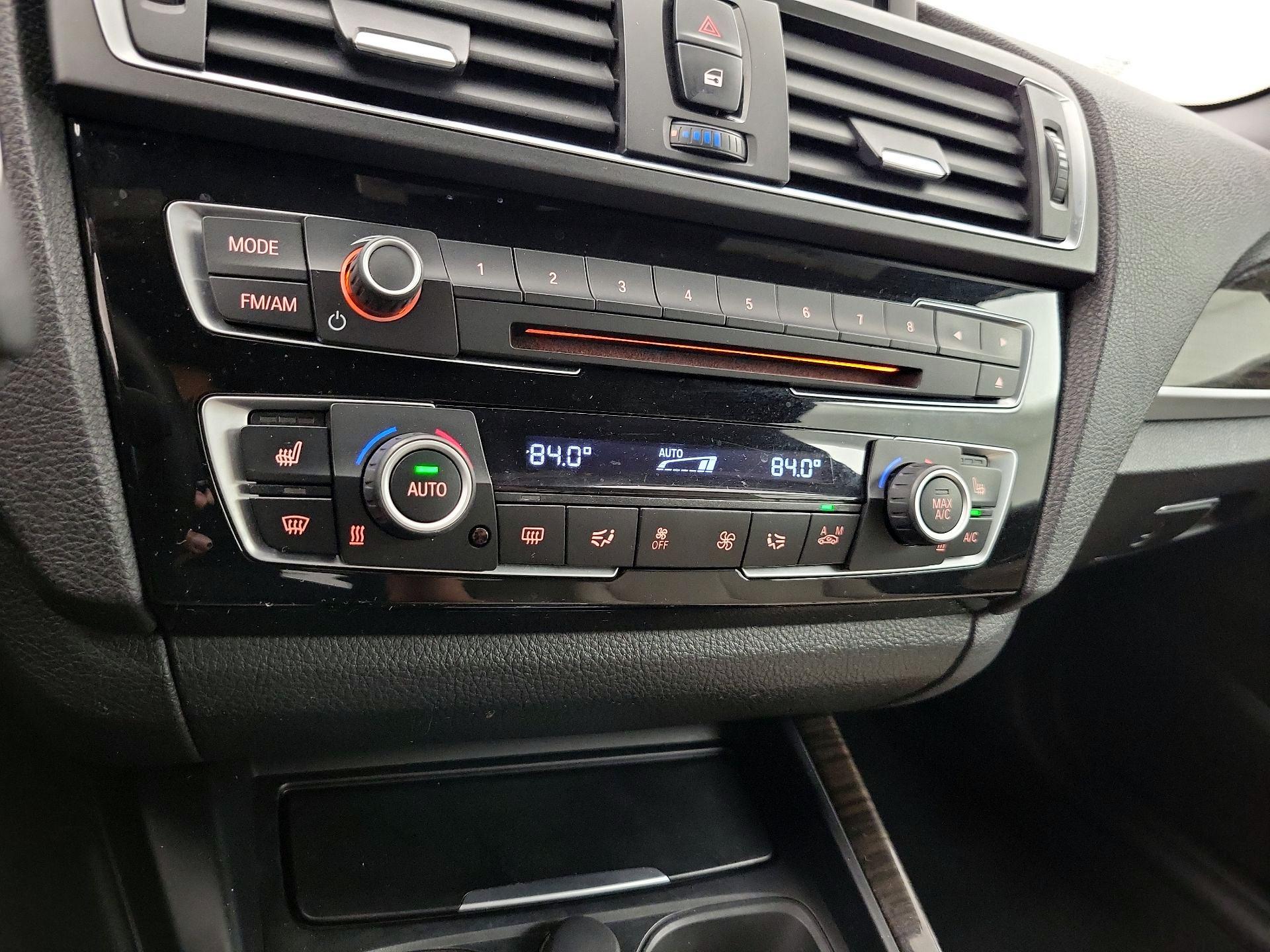 Thumbnail: 2016 BMW 2 Series - 16