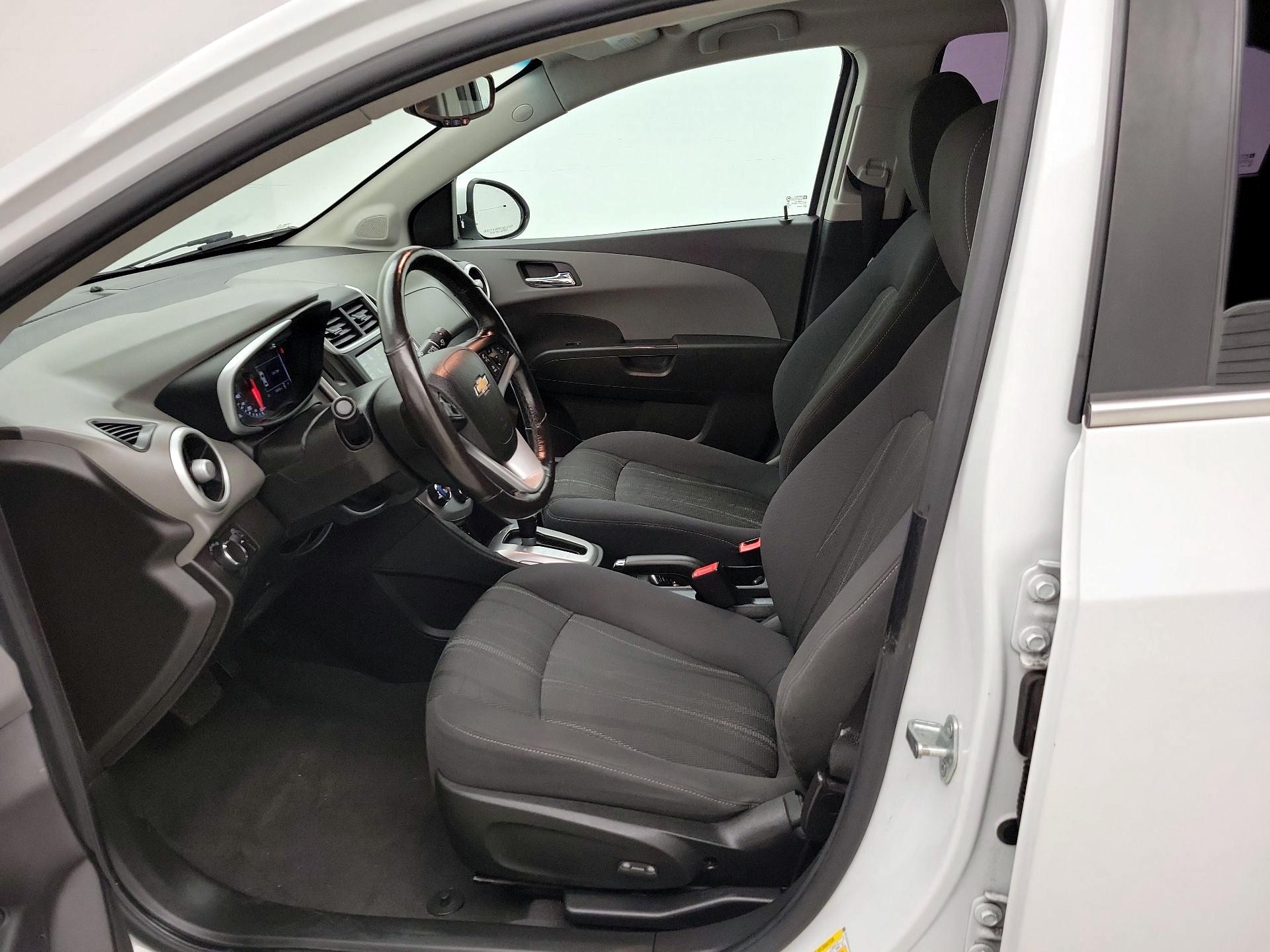 Thumbnail: 2017 Chevrolet Sonic - 11