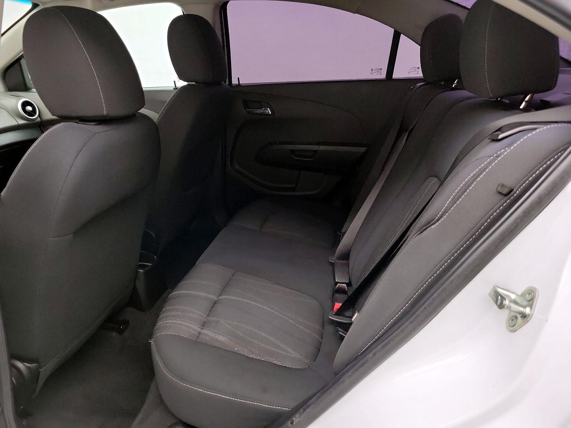 Thumbnail: 2017 Chevrolet Sonic - 19