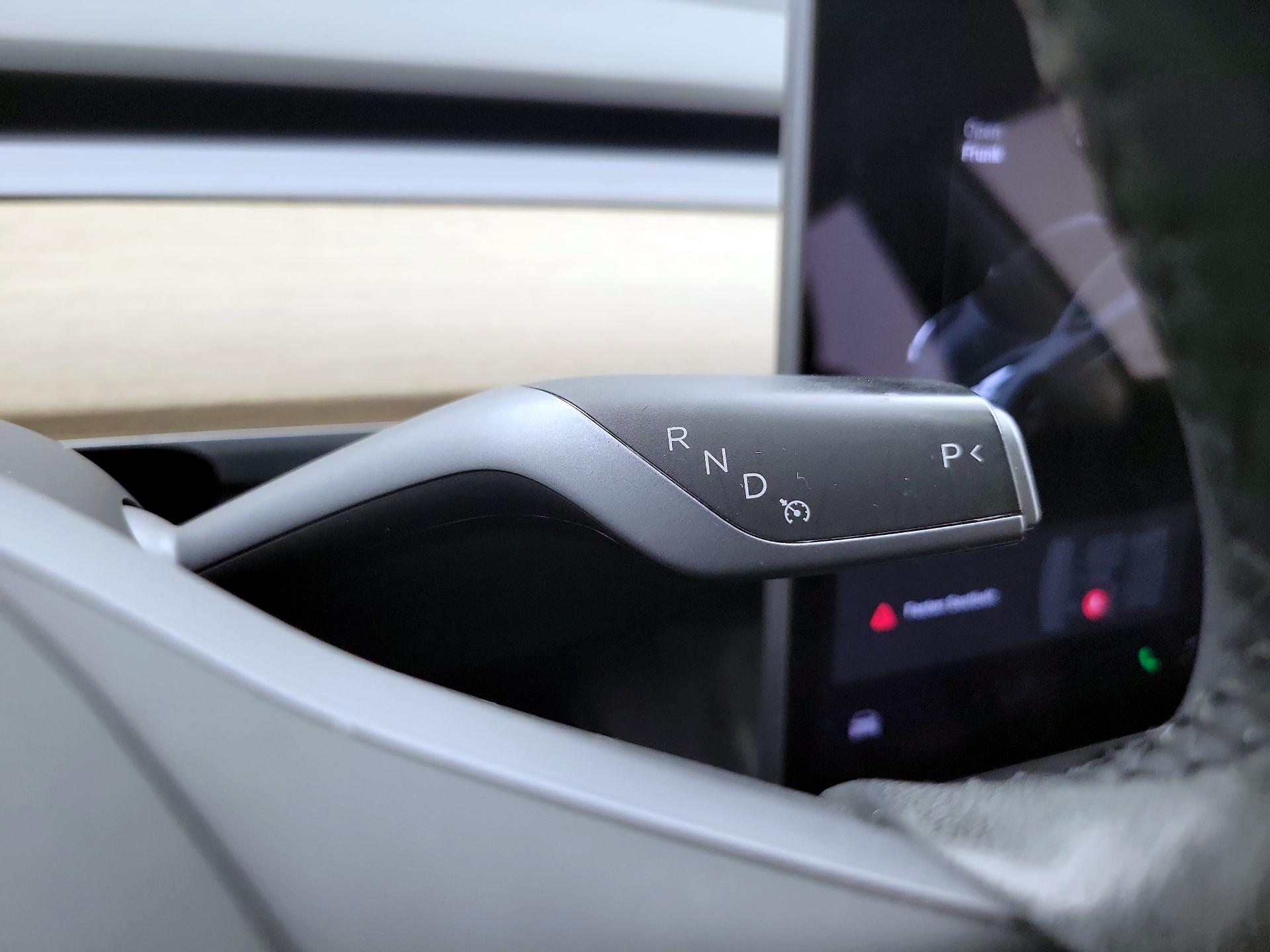 Thumbnail: 2022 Tesla Model 3 - 17