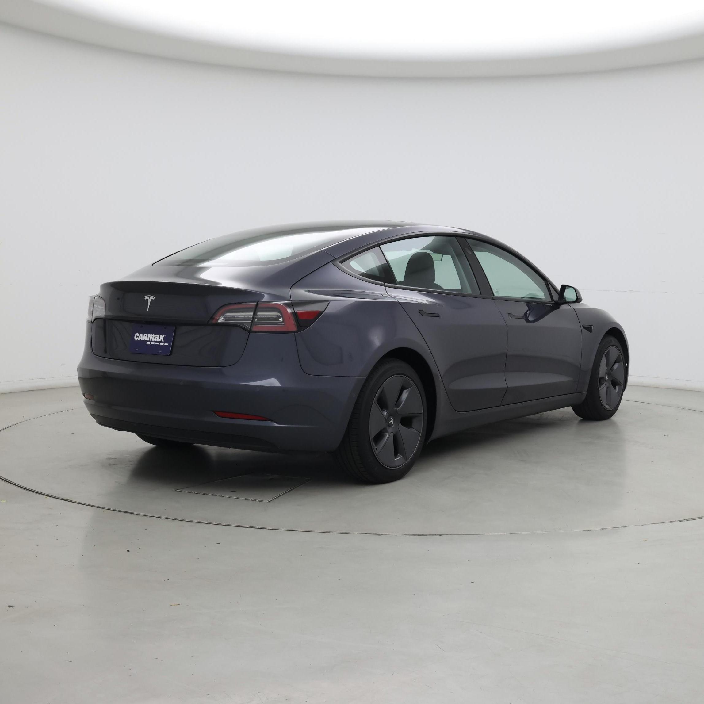 Thumbnail: 2022 Tesla Model 3 - 8