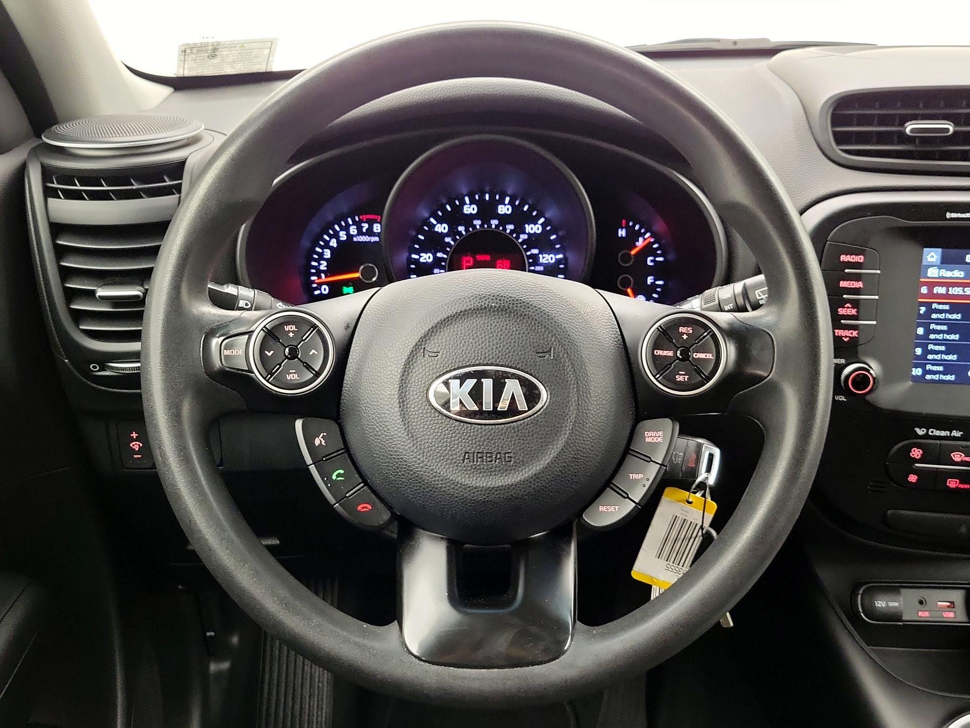 Thumbnail: 2019 Kia Soul - 10