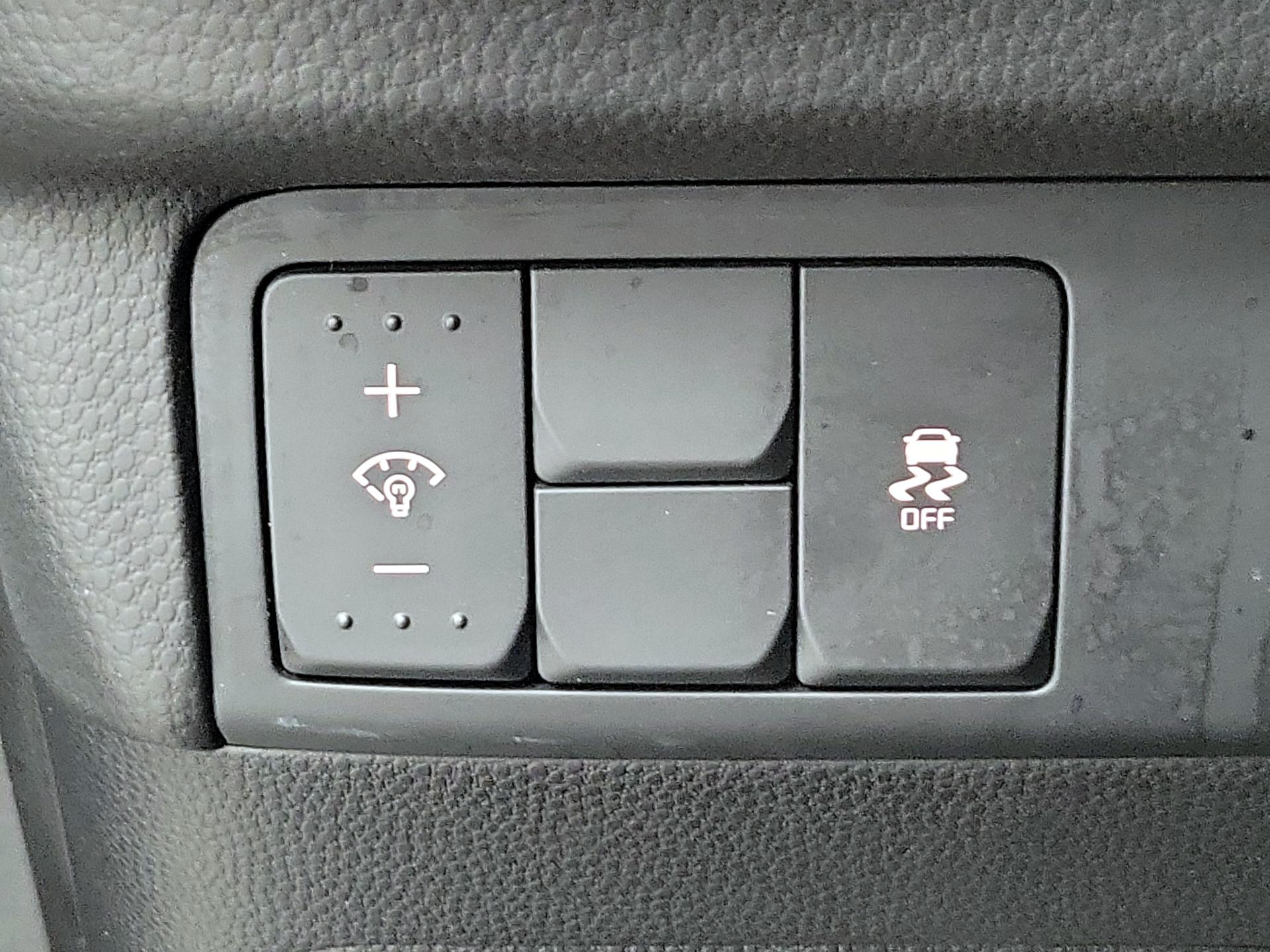 Thumbnail: 2019 Kia Soul - 13