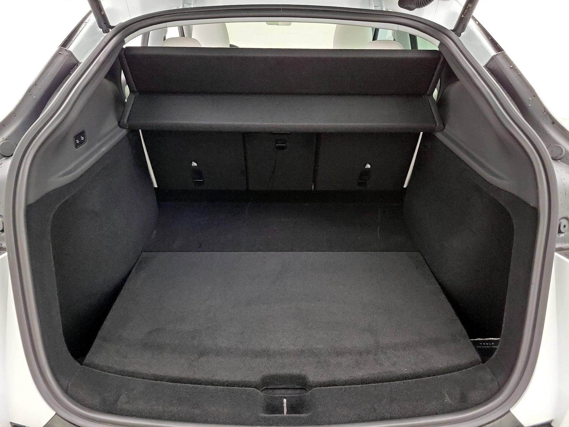 Thumbnail: 2026 Tesla Model Y - 18