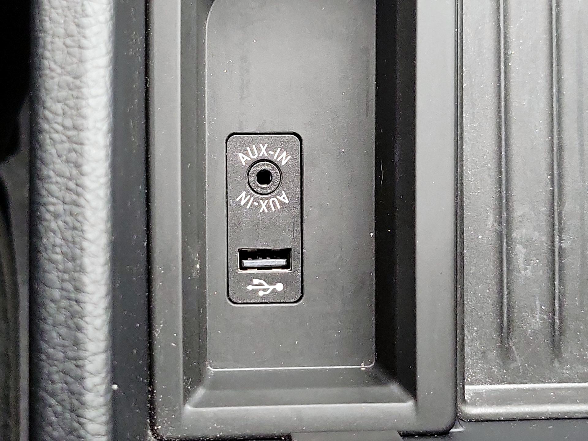 Thumbnail: 2015 BMW 3 Series - 19