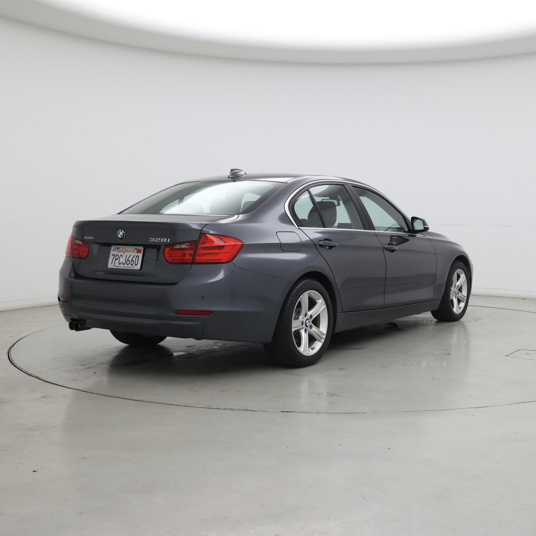 Thumbnail: 2015 BMW 3 Series - 8