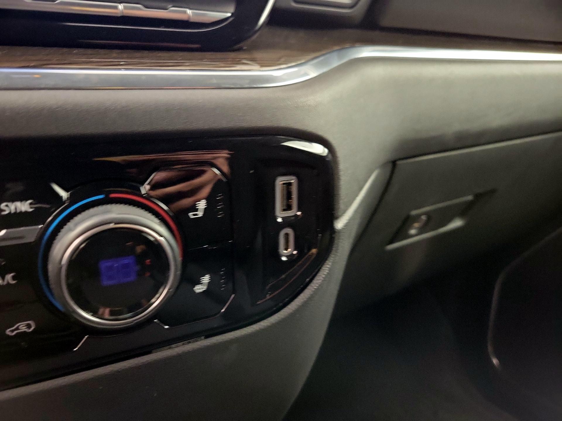 Thumbnail: 2023 Chevrolet Silverado 1500 - 18