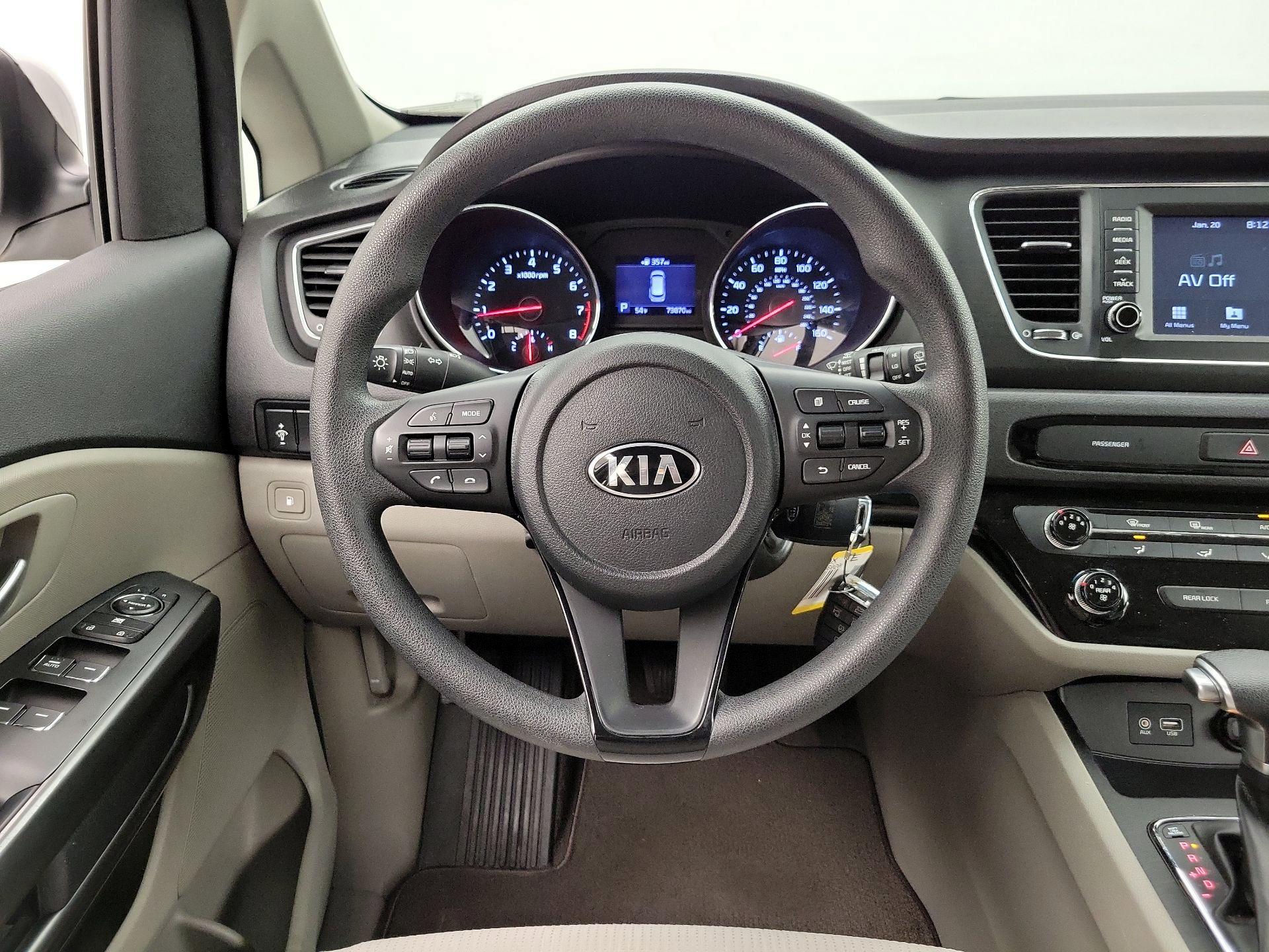 Thumbnail: 2019 Kia Sedona - 10
