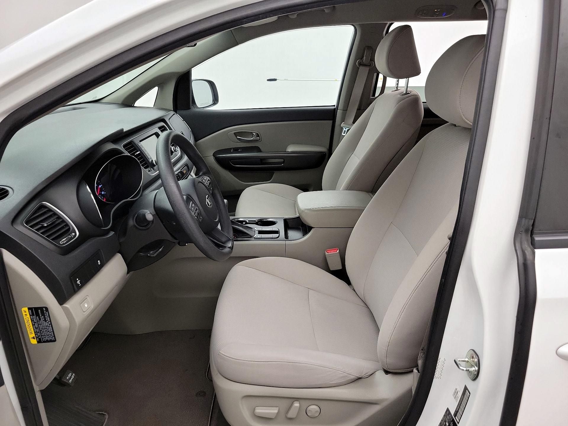 Thumbnail: 2019 Kia Sedona - 11