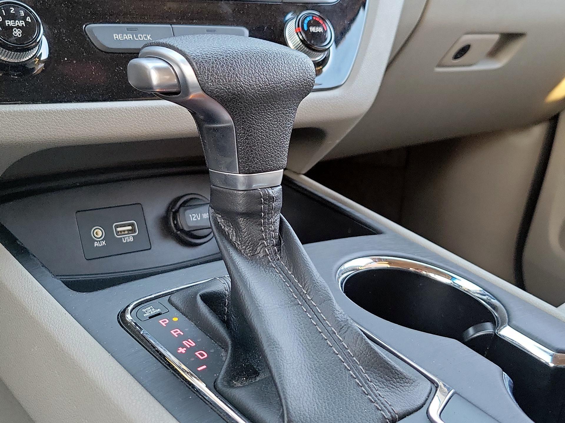 Thumbnail: 2019 Kia Sedona - 17