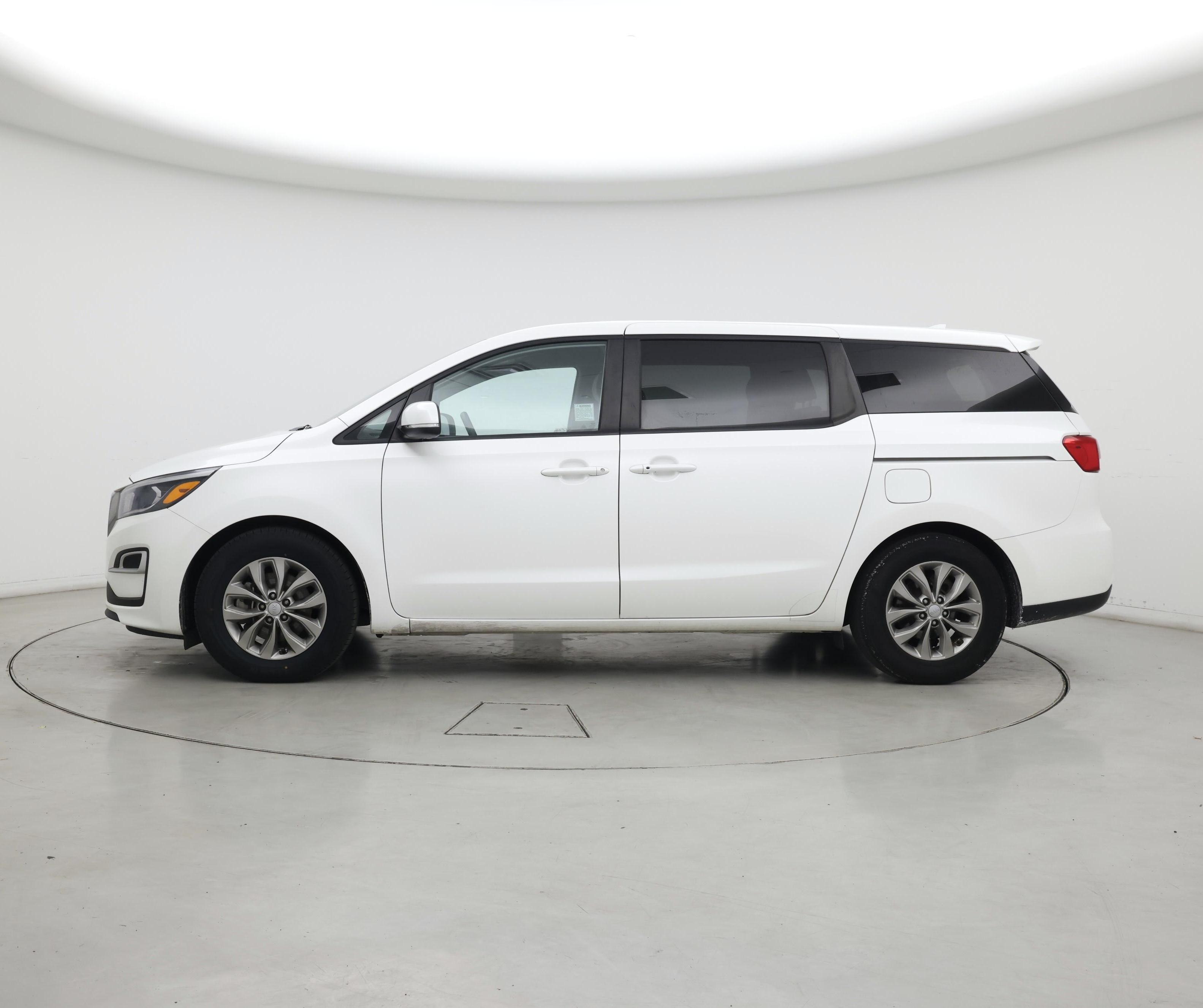 Thumbnail: 2019 Kia Sedona - 3